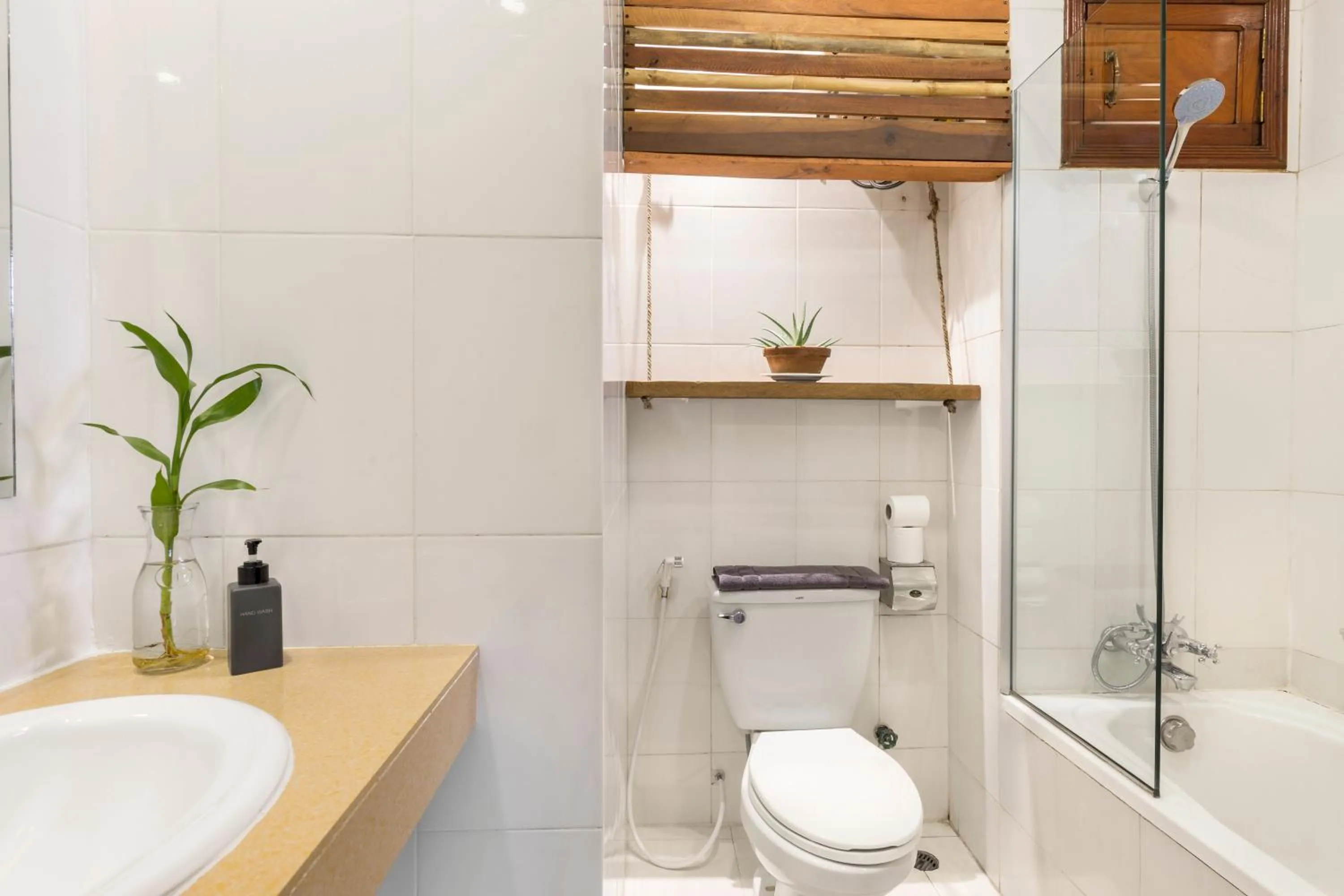 Bathroom in Babel Siem Reap Guesthouse