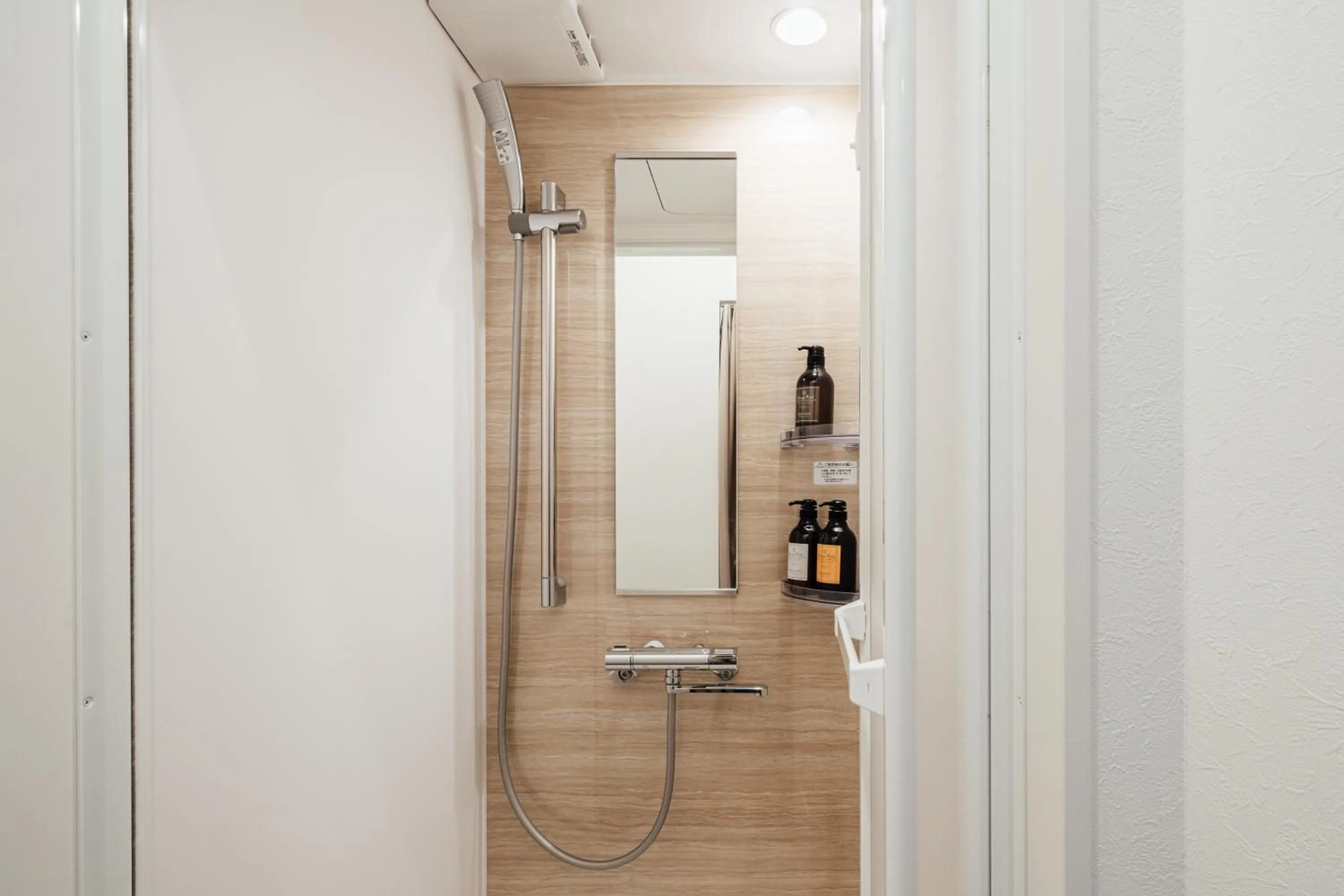 Shower in Playsis East Tokyo