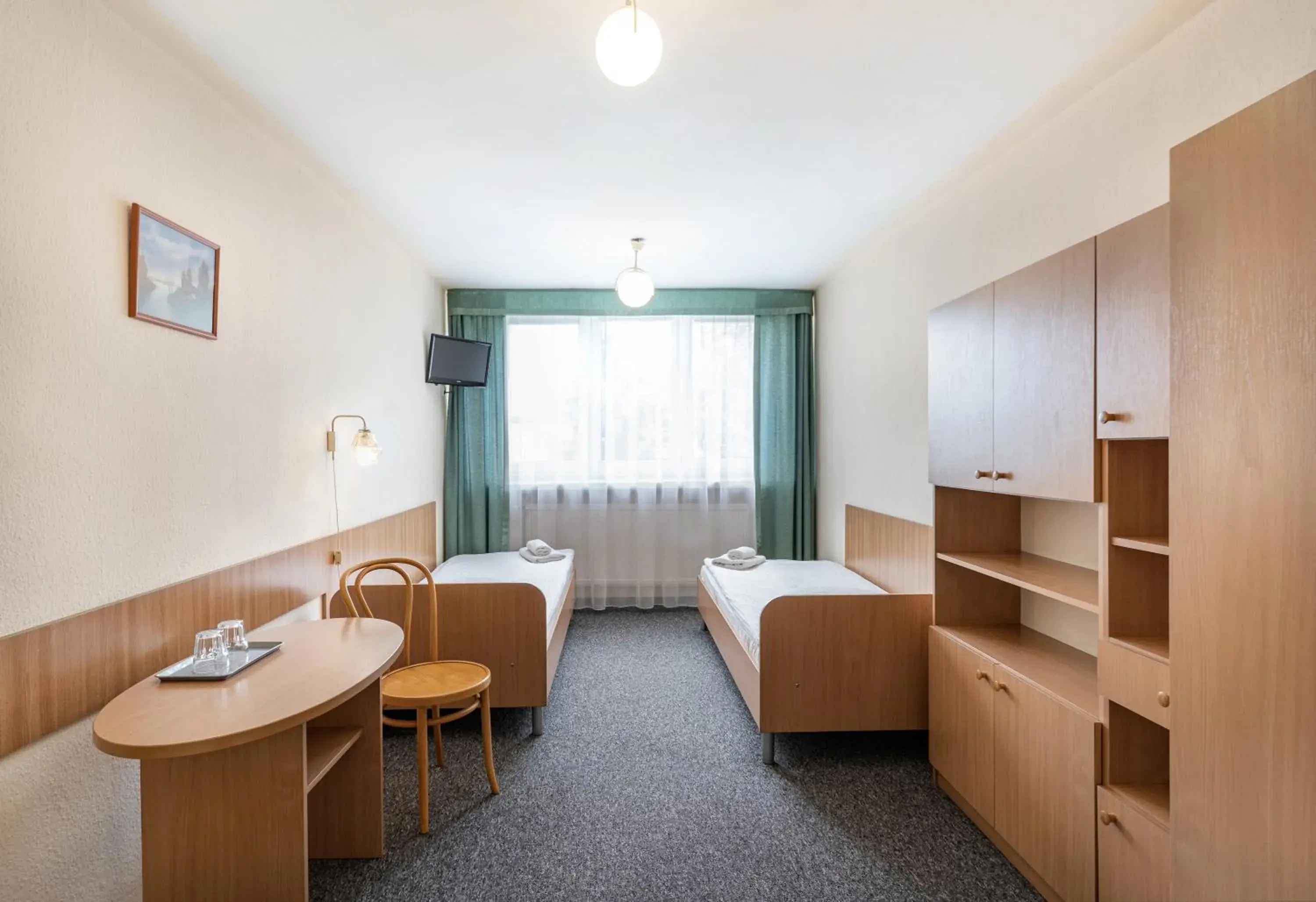 Double Room with Shared Bathroom in Hotel Alf Double Room with Shared Bathroom in Hotel Alf