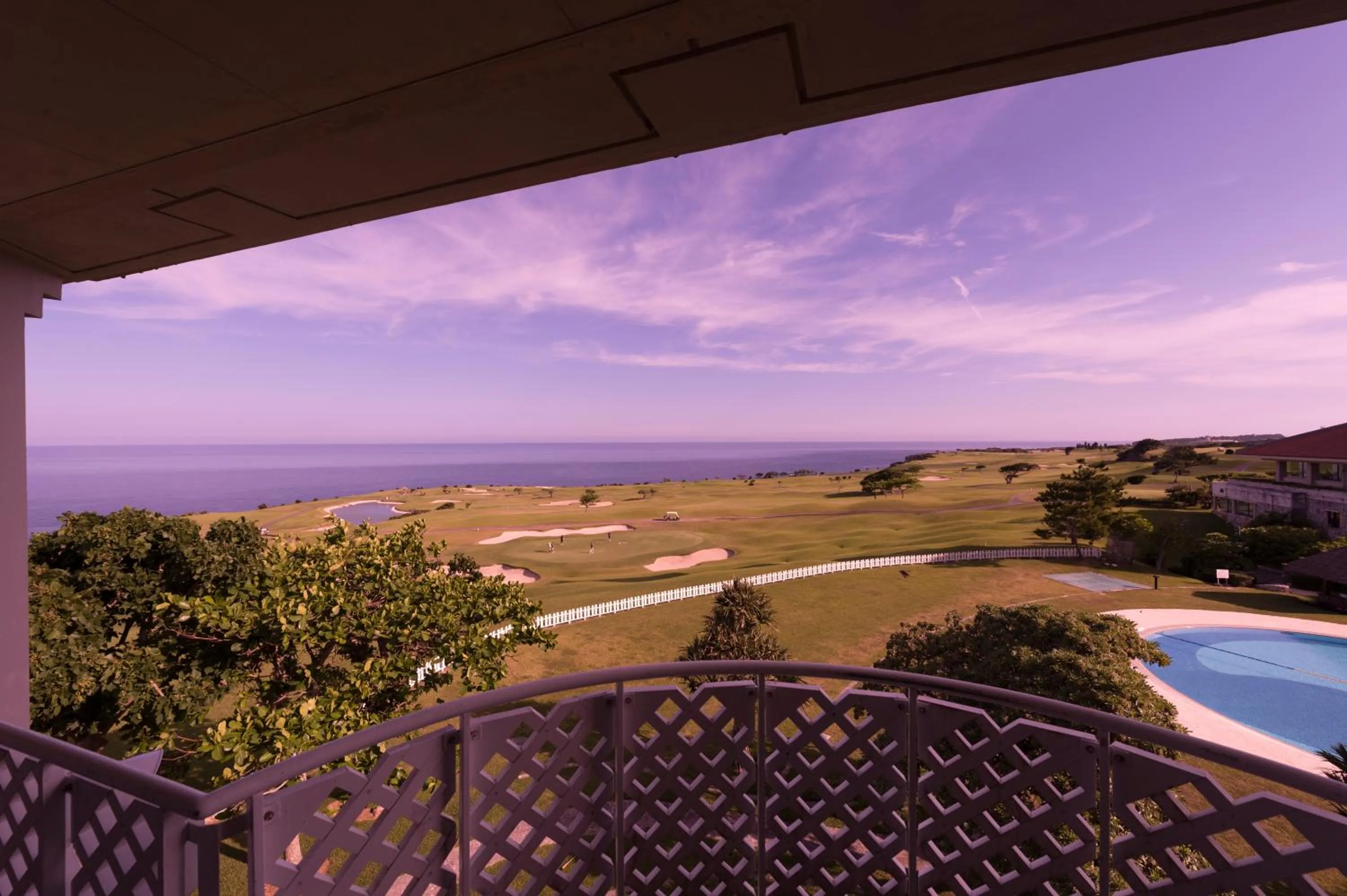 Balcony/Terrace in The Southern Links Resort Hotel