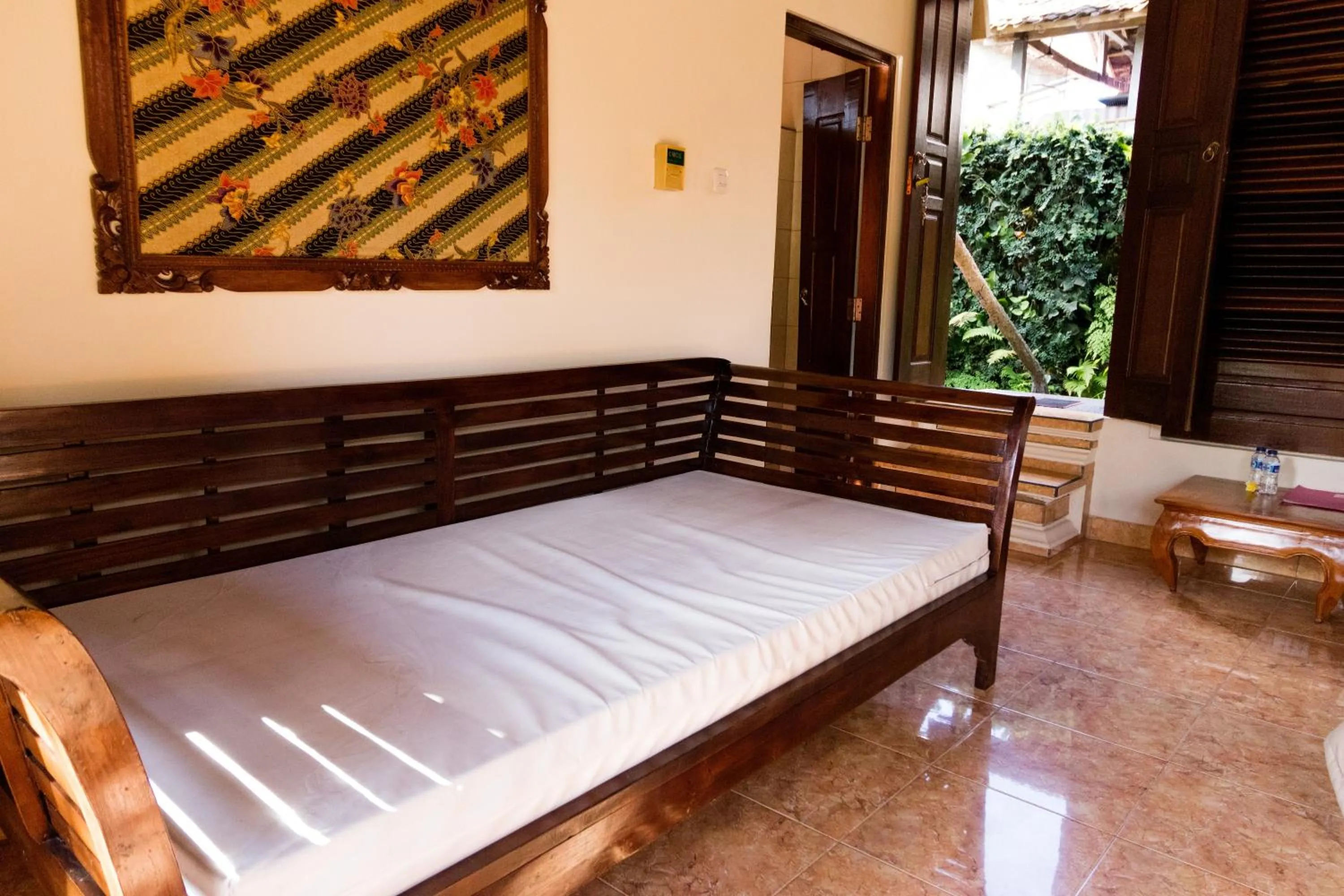 Bed in Bali Asli Lodge by EPS