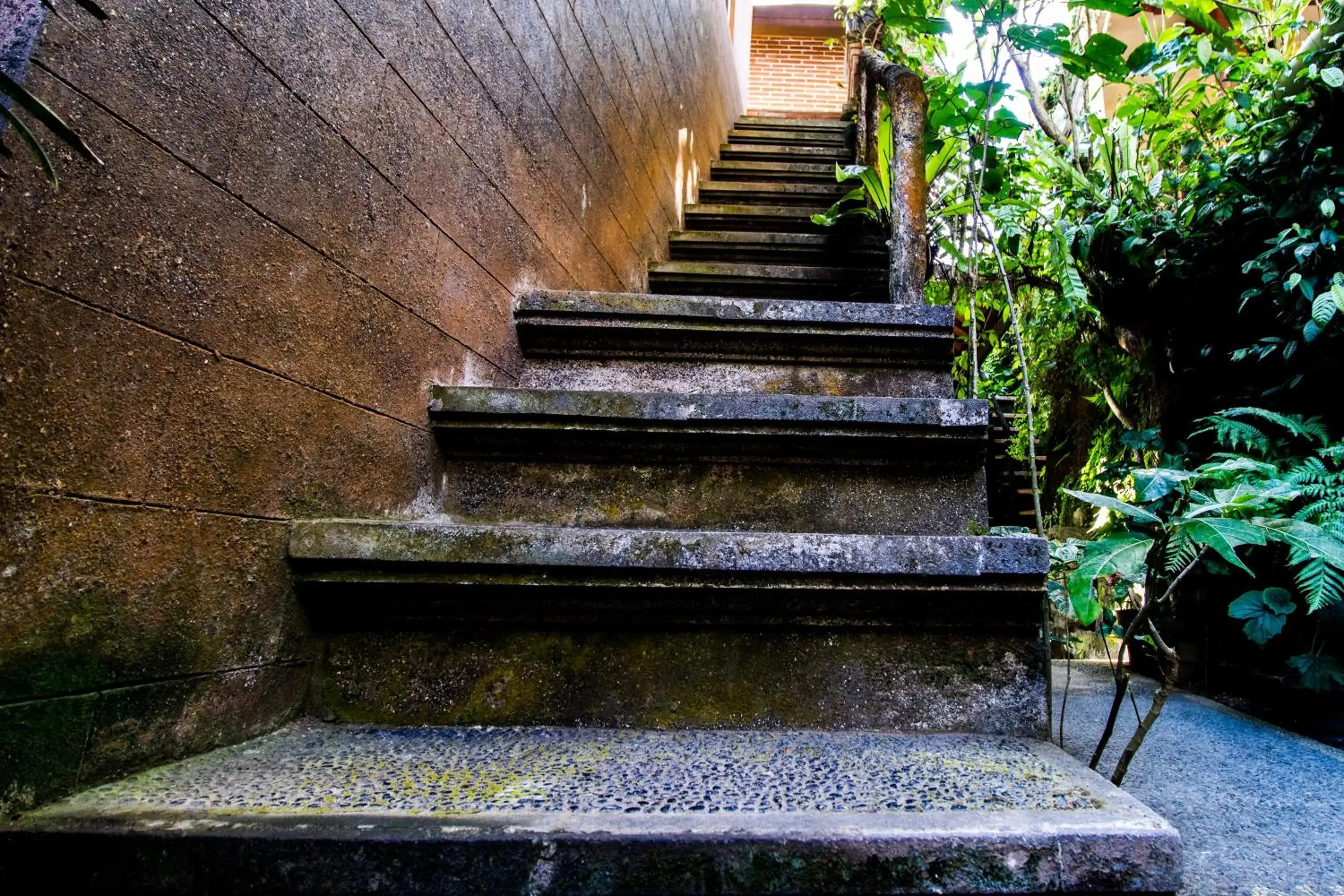 Facade/entrance in Bali Asli Lodge by EPS Facade/entrance in Bali Asli Lodge by EPS