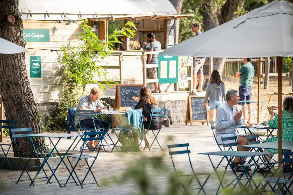 Patio in Huttopia Oleron Les Pins