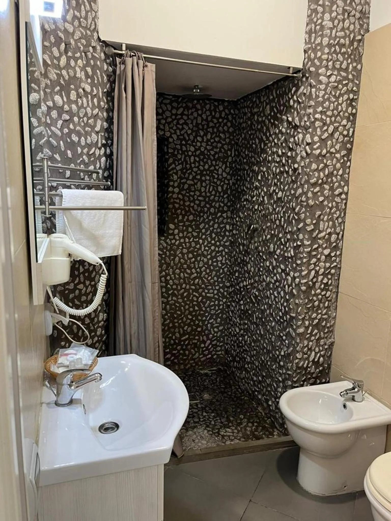 Superior Double Room in Casual Stay Galileo