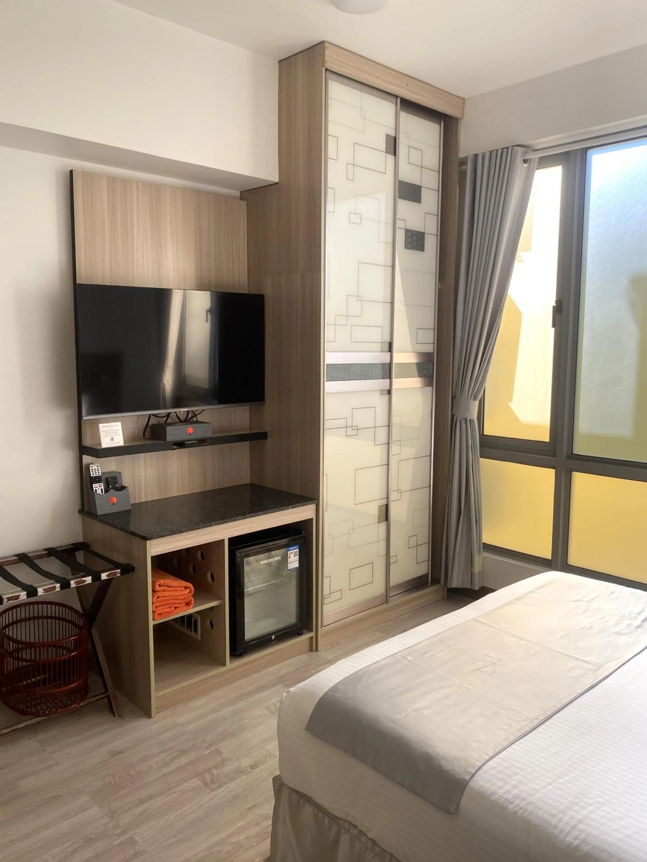 TV and multimedia, Bed in Paralian Hulhumale'