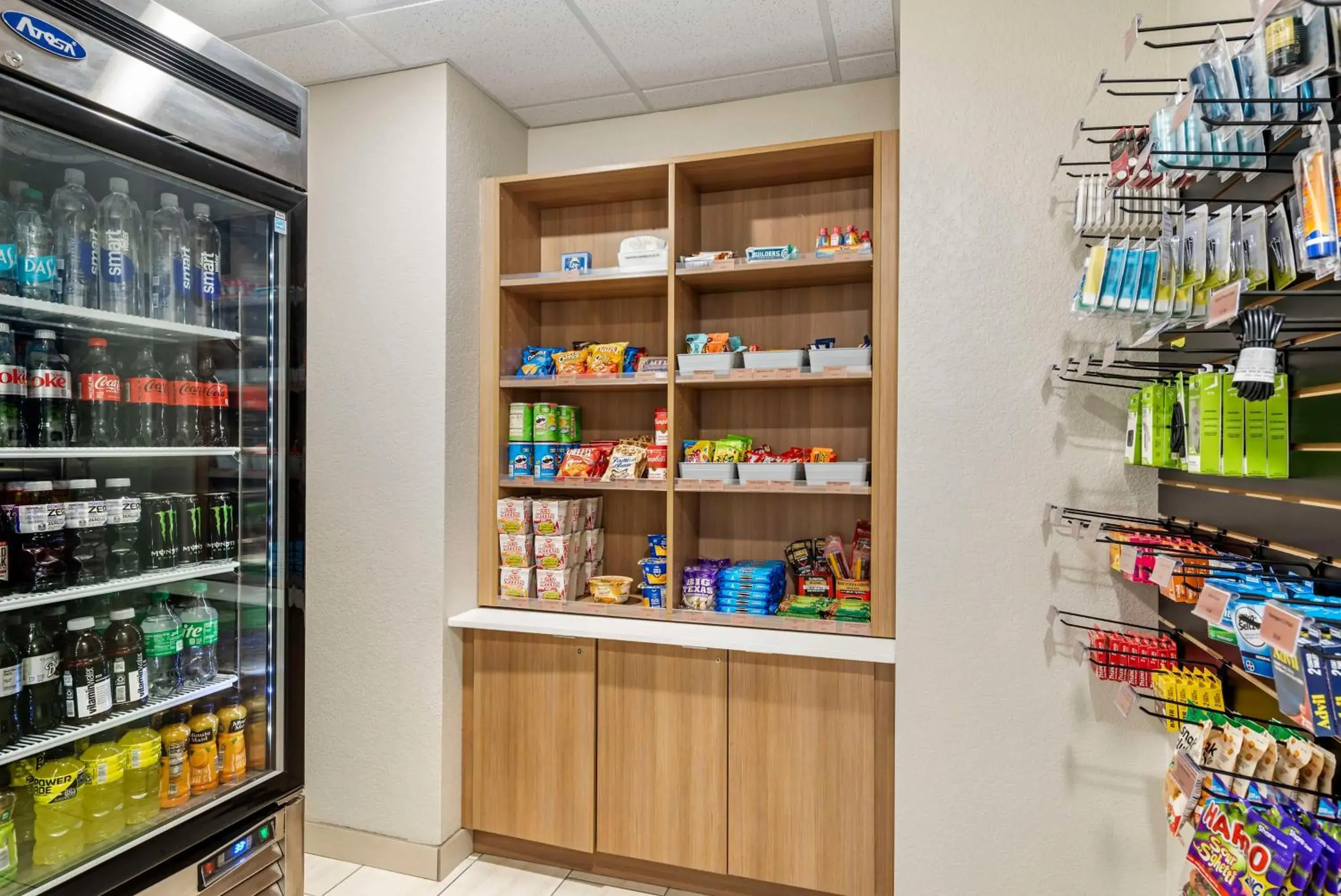 Property building in Best Western Limon Property building in Best Western Limon