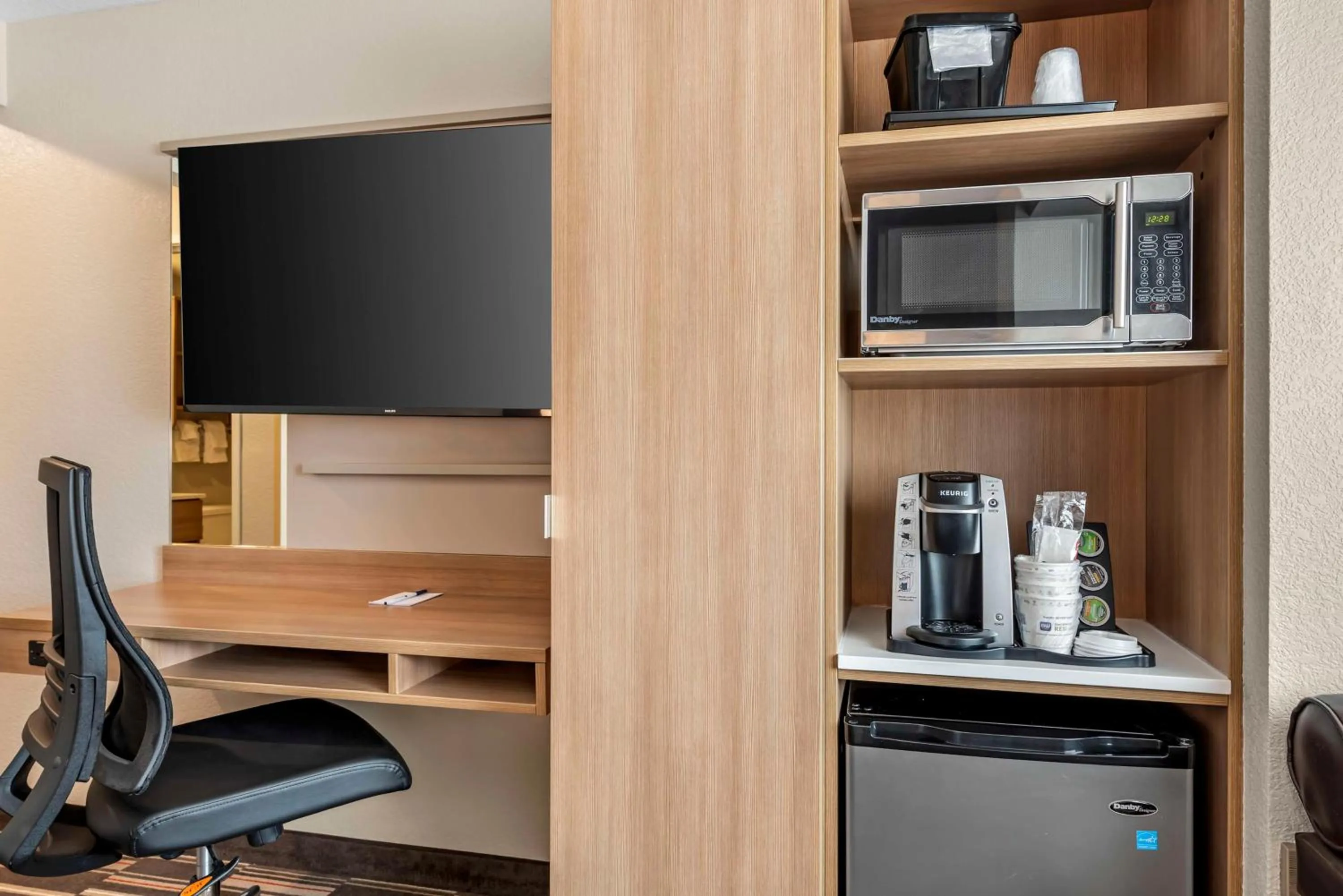 Bedroom in Best Western Limon