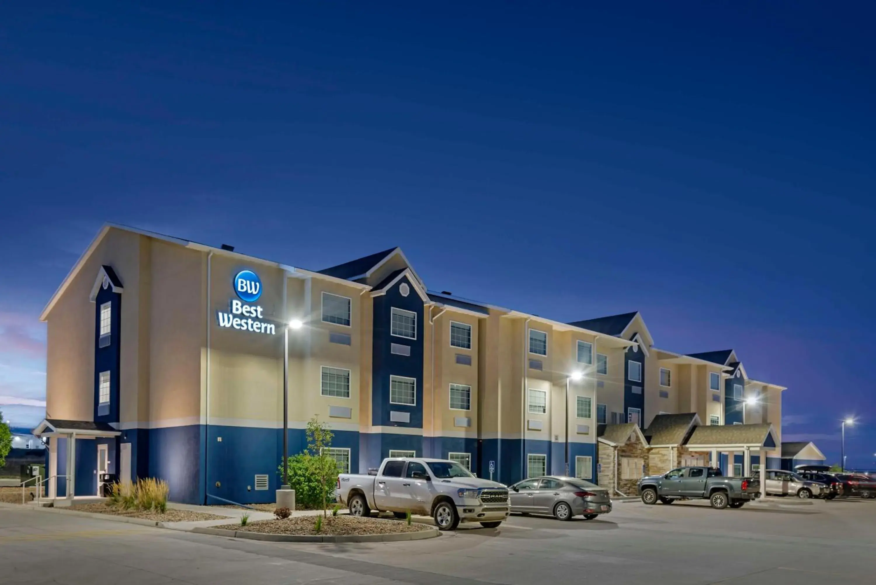 Property building in Best Western Limon Property building in Best Western Limon
