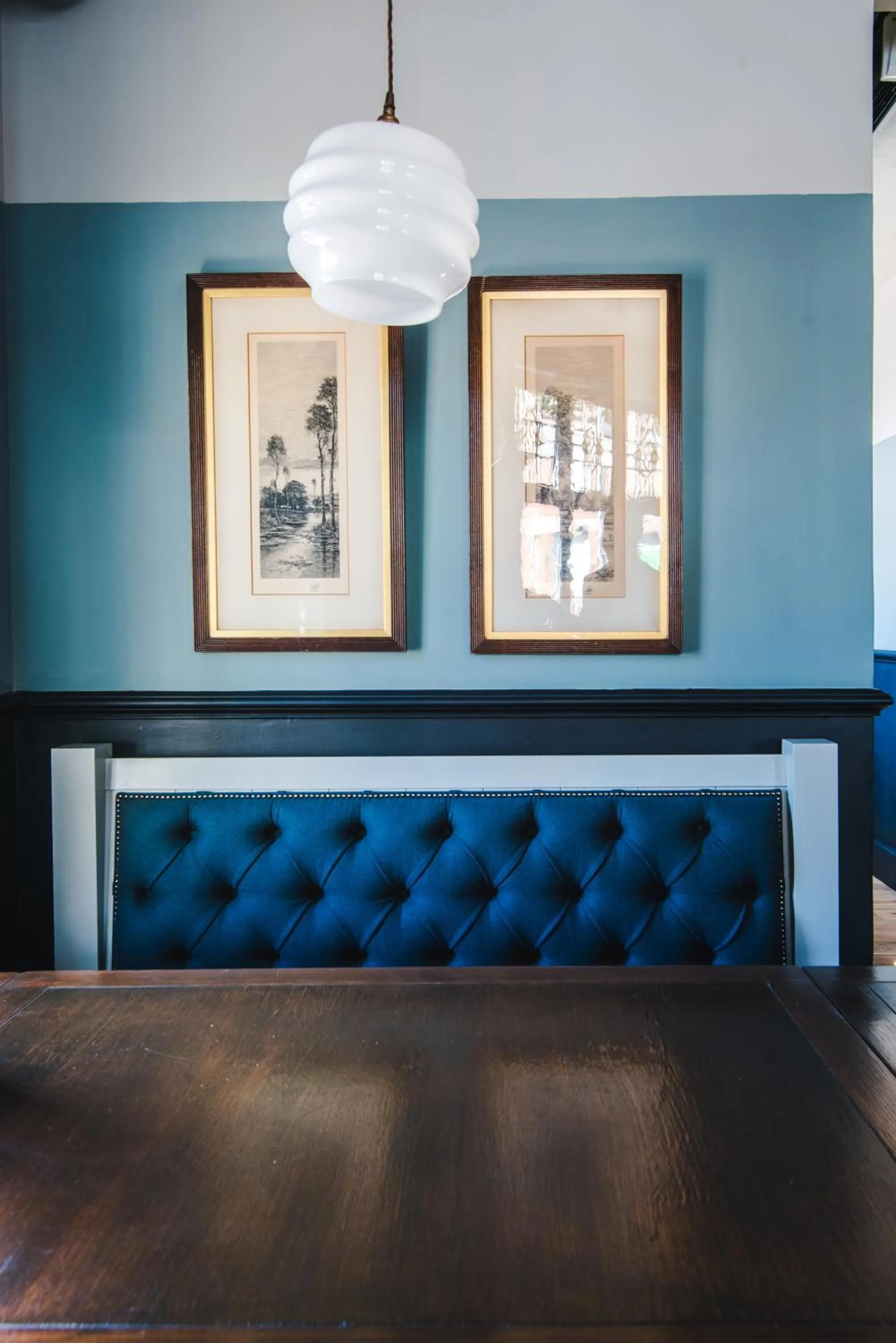 Restaurant/places to eat in The Waterman