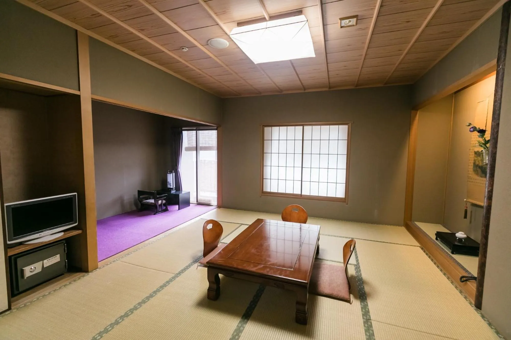 Bed in Kyonoyado Kagihei