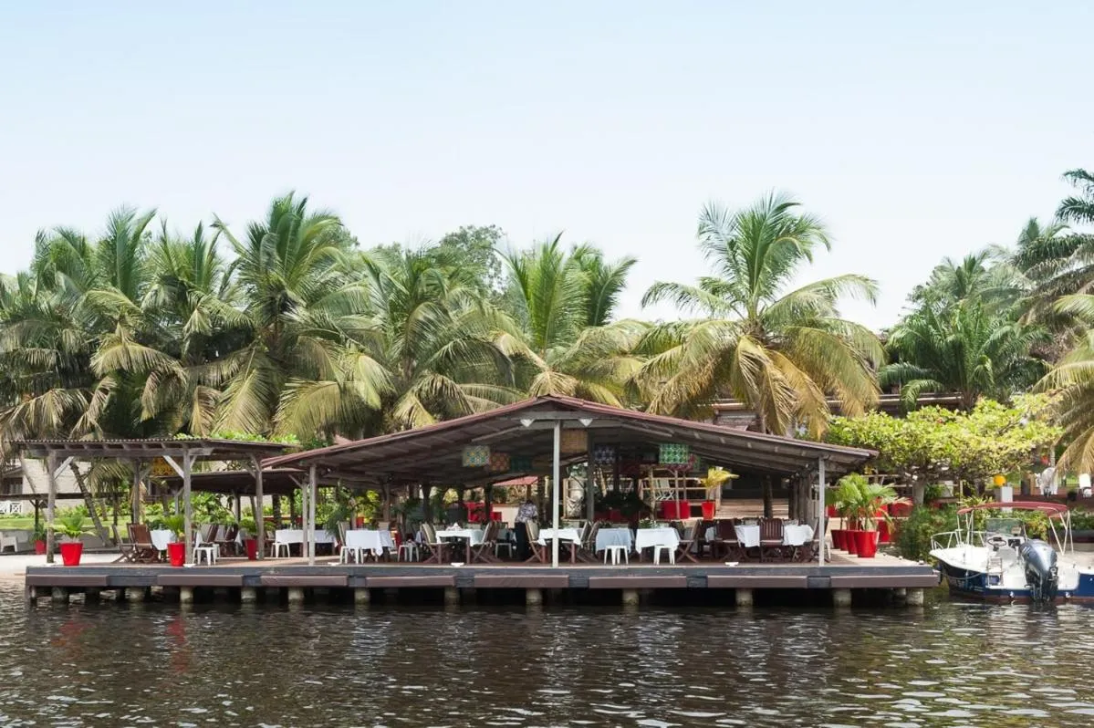 Restaurant/places to eat in Hotel Coucoue Lodge