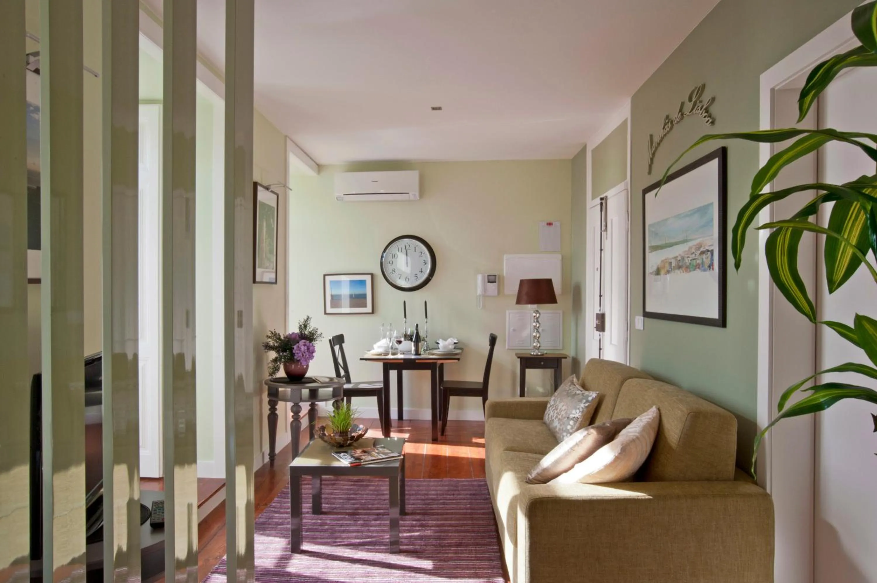 Living room in Lisbon Colours Bairro Alto Apartments