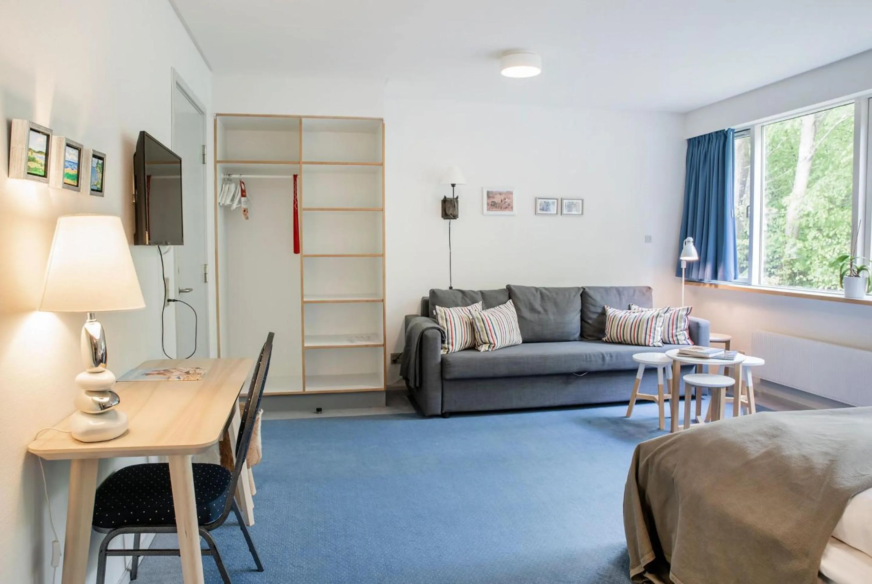 TV and multimedia in Hotel Juelsminde Strand