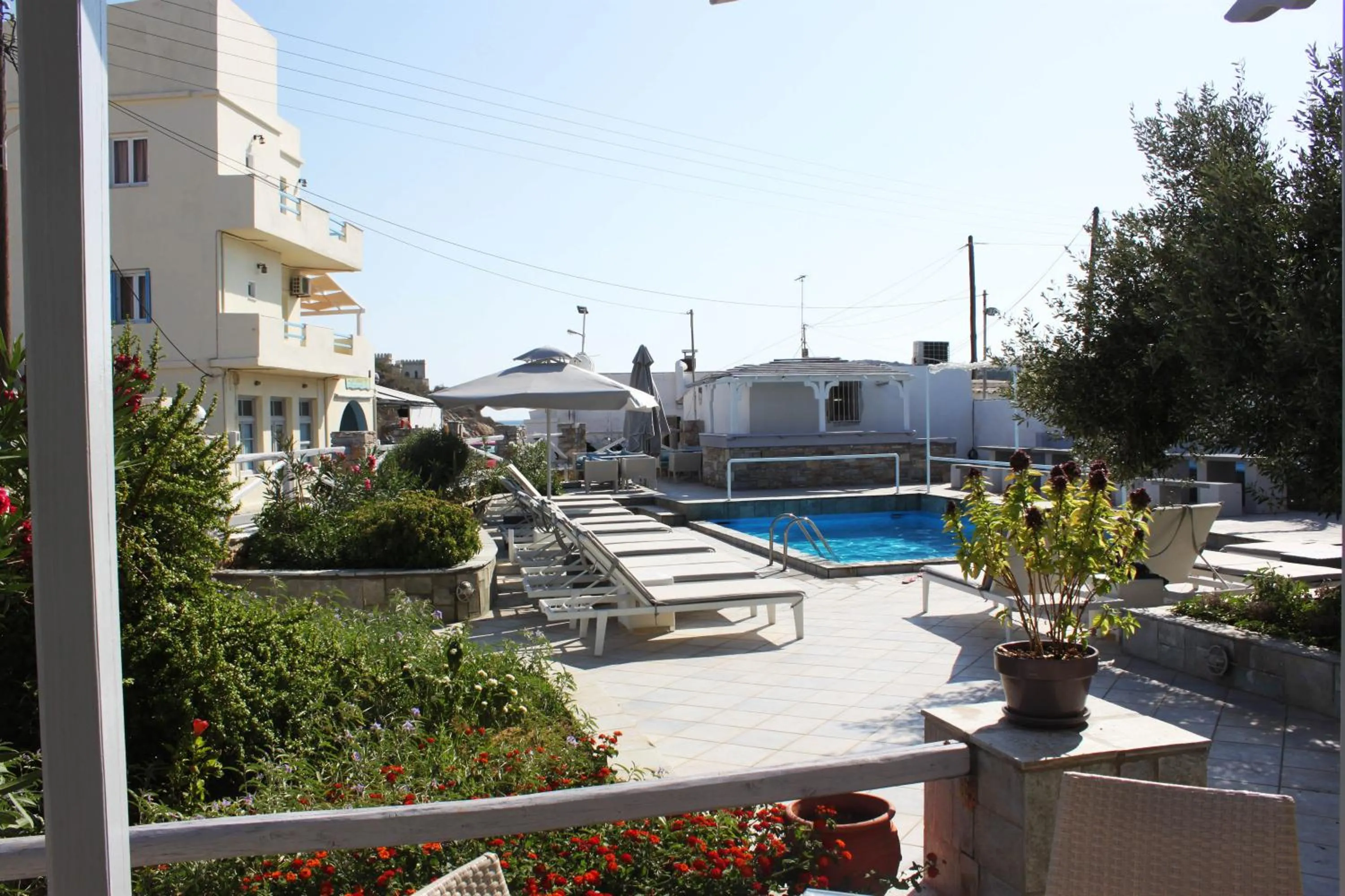 Garden in Syros Holidays