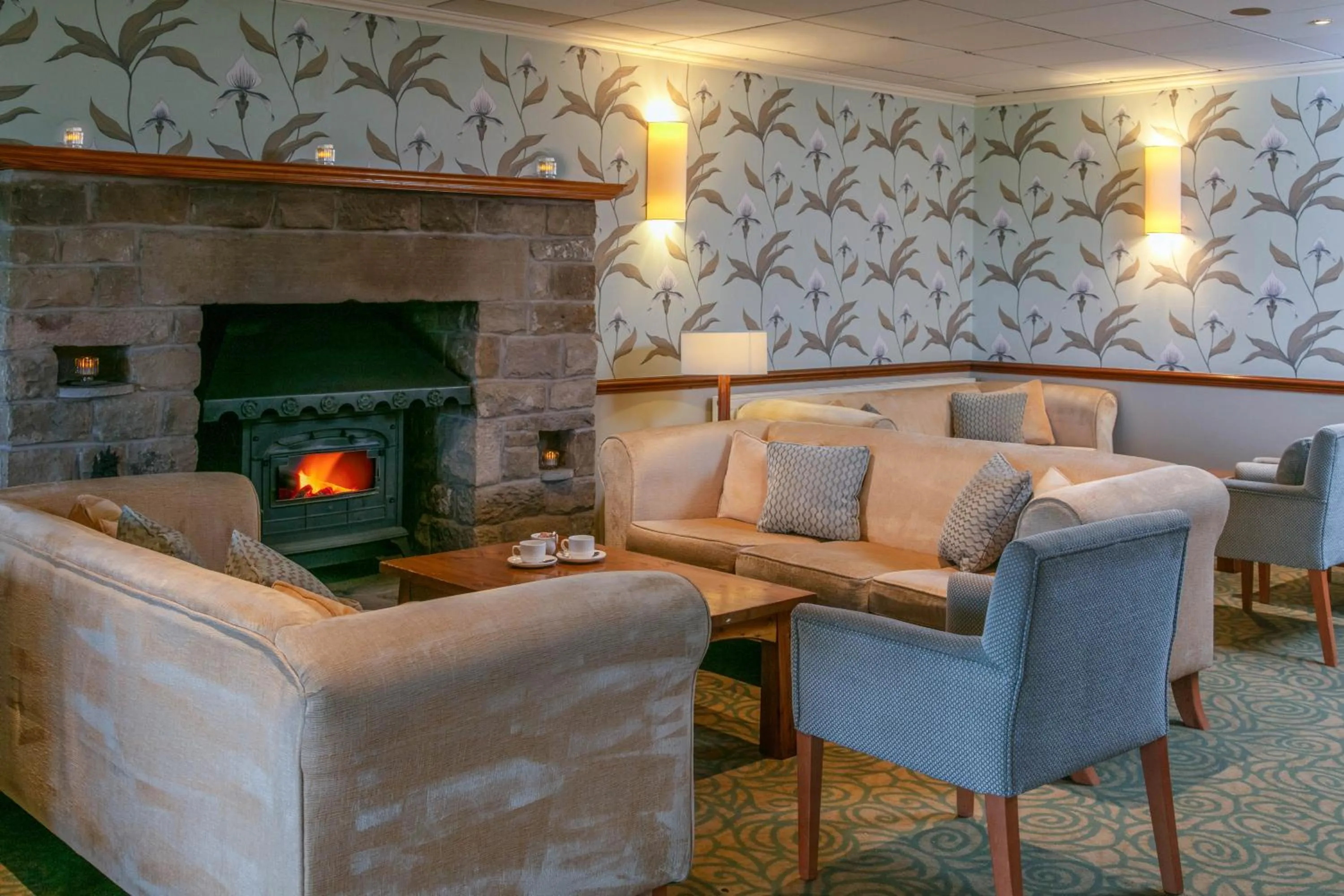 Lounge or bar in Garstang Country Hotel & Golf, Sure Hotel Collection