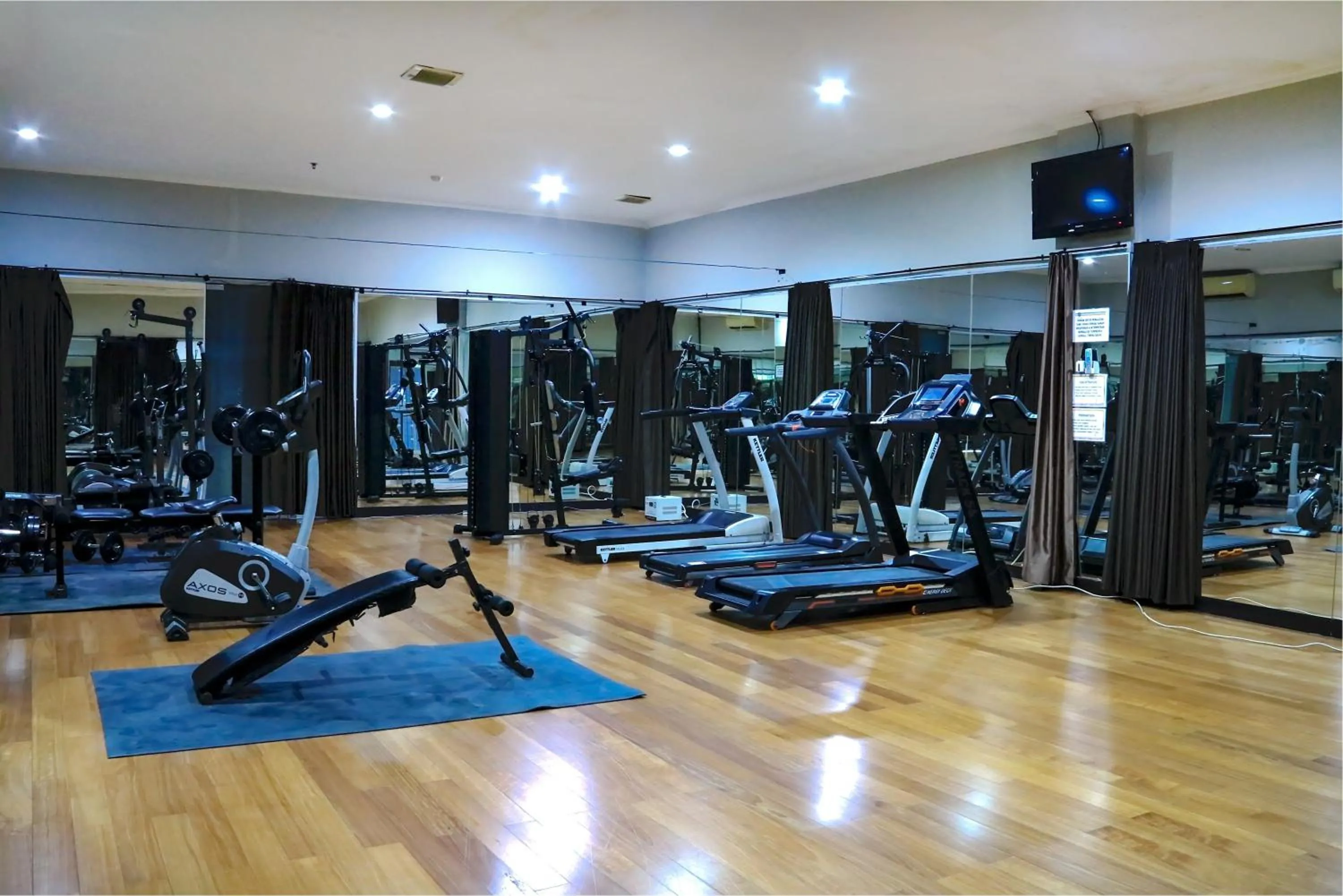 Fitness centre/facilities in Hotel Dafam Pekalongan