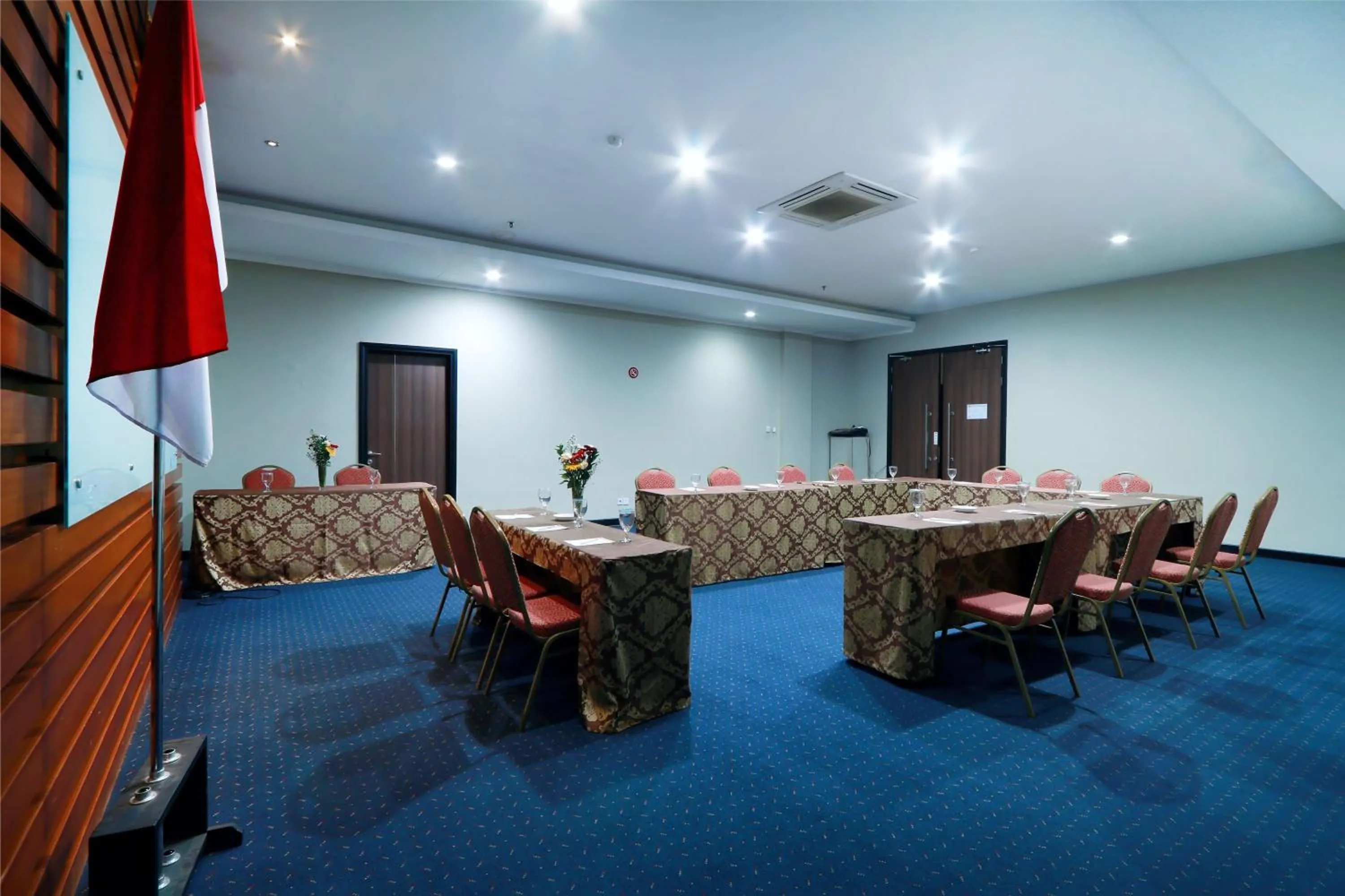 Meeting/conference room in Hotel Dafam Pekalongan
