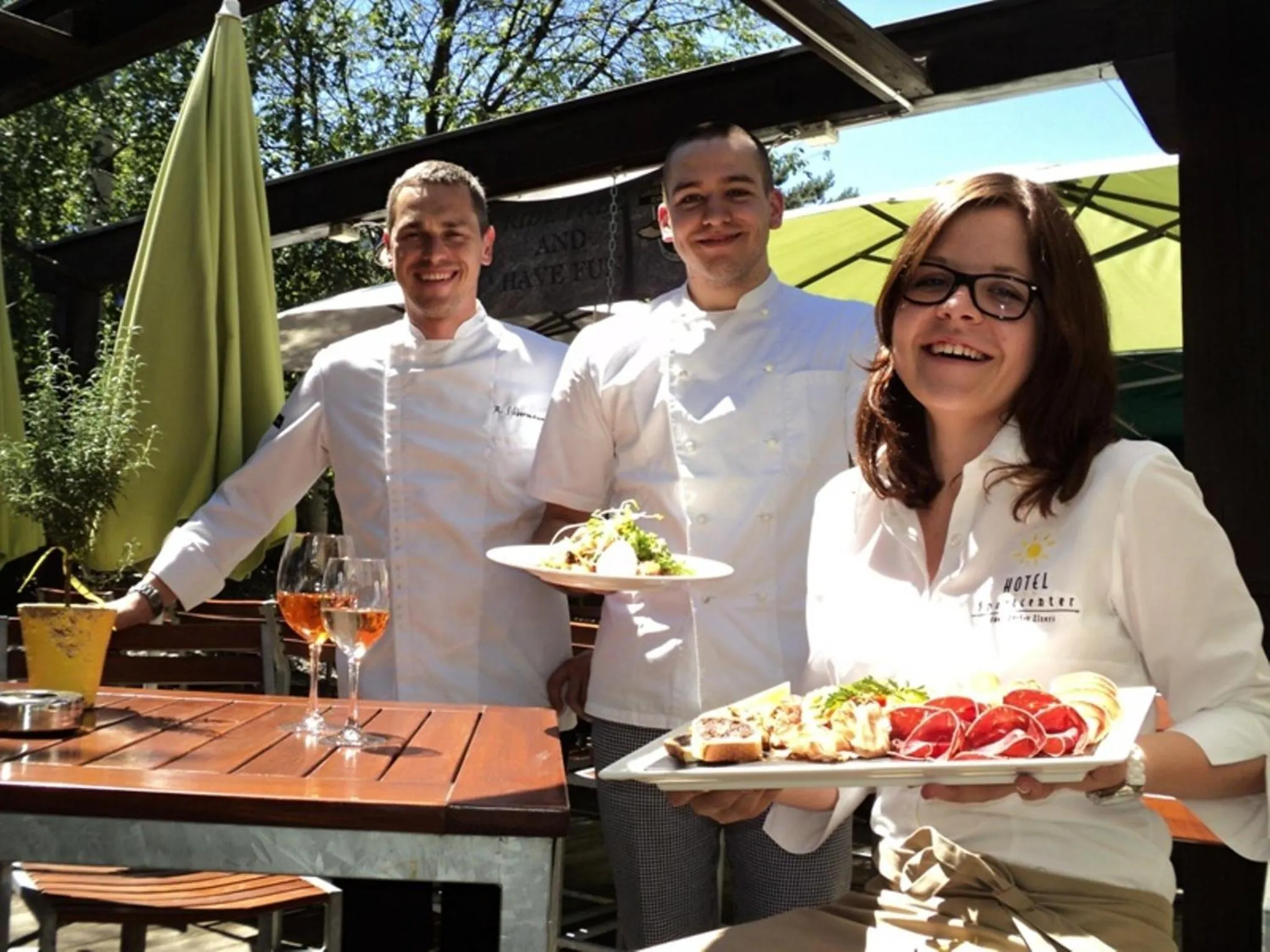 People in Hotel Sportcenter Fünf Dörfer AG