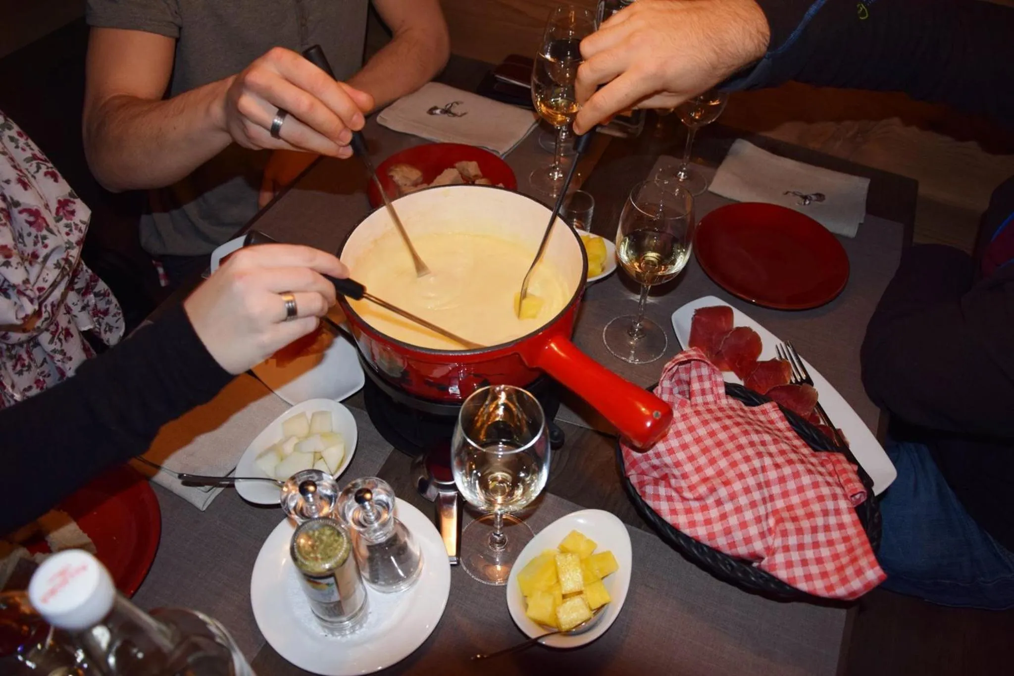 Dinner in Hotel Sportcenter Fünf Dörfer AG