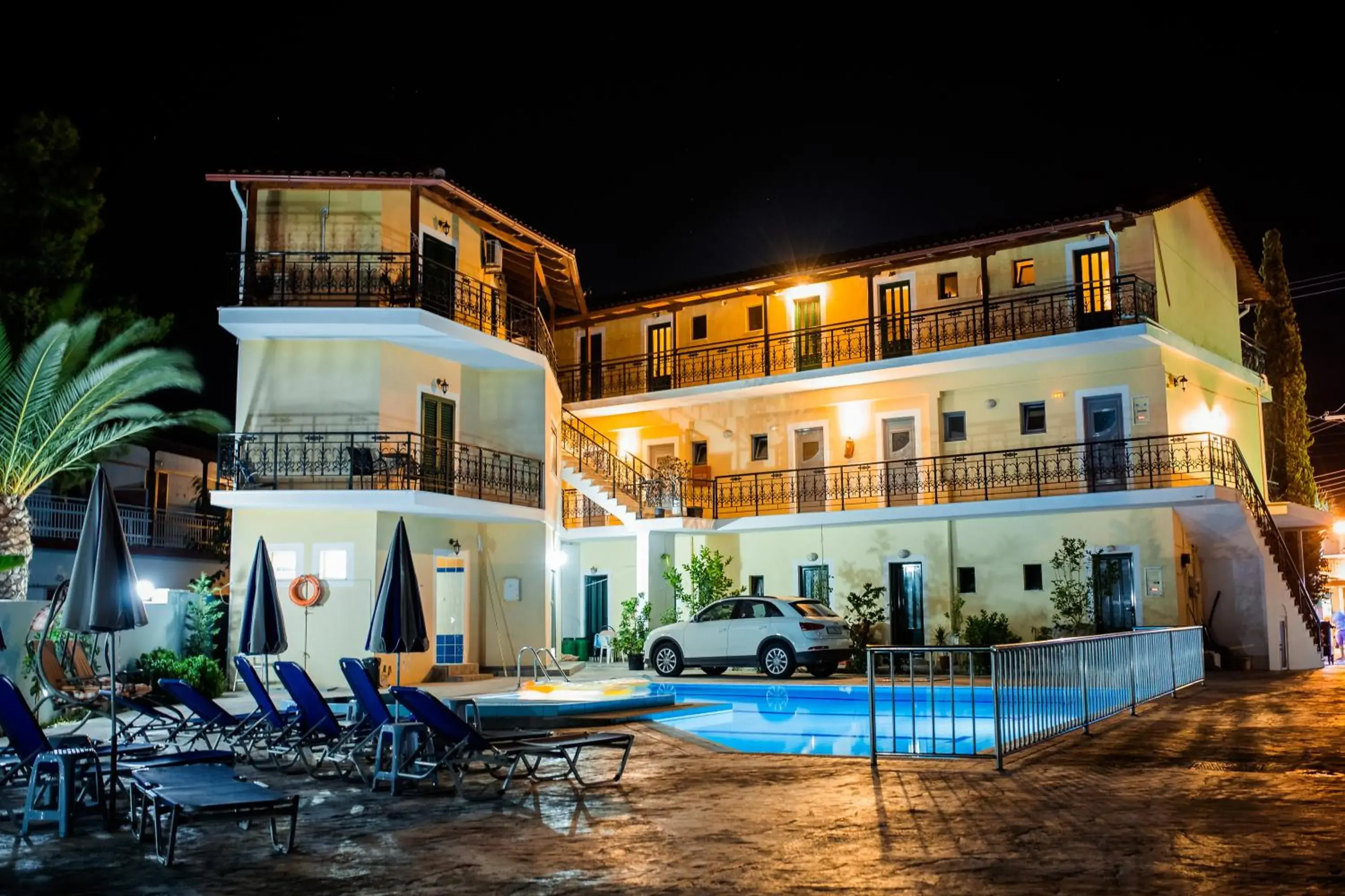 Property building in La caretta Property building in La caretta