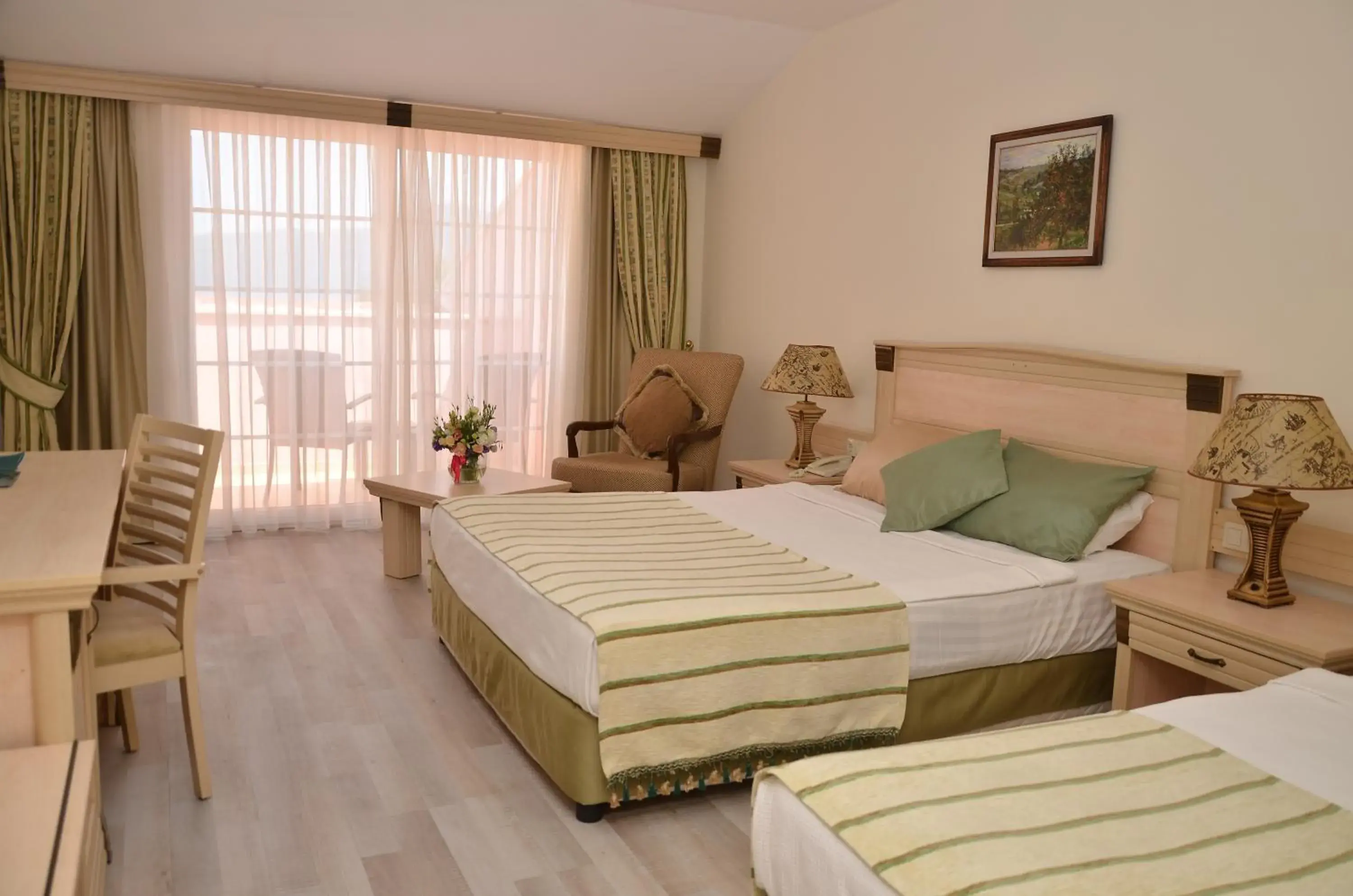 Standard Triple Room in Grand Yazici Club Turban Termal Standard Triple Room in Grand Yazici Club Turban Termal