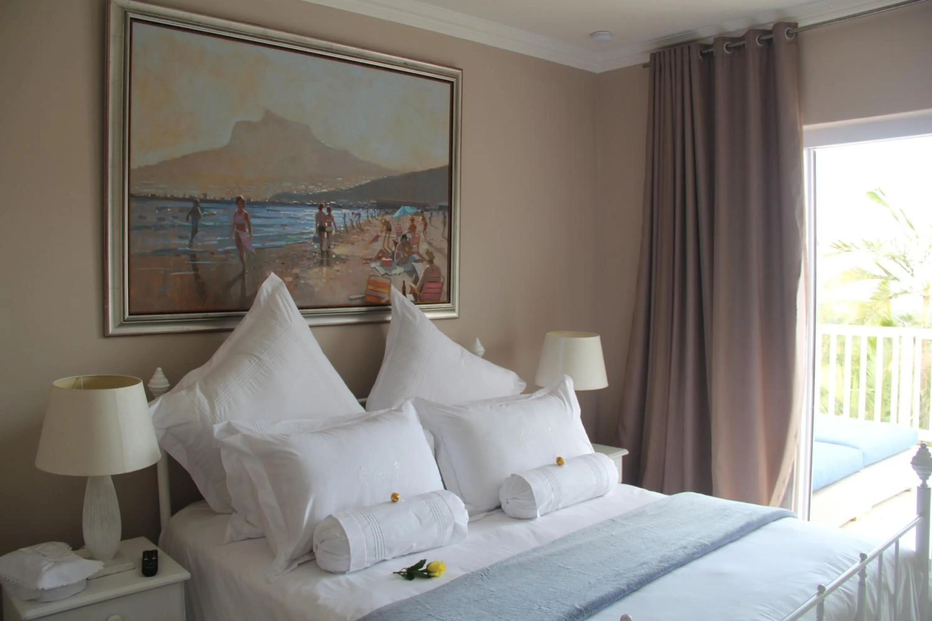 Bedroom, Bed in Seaview Manor Exquisite Bed & Breakfast