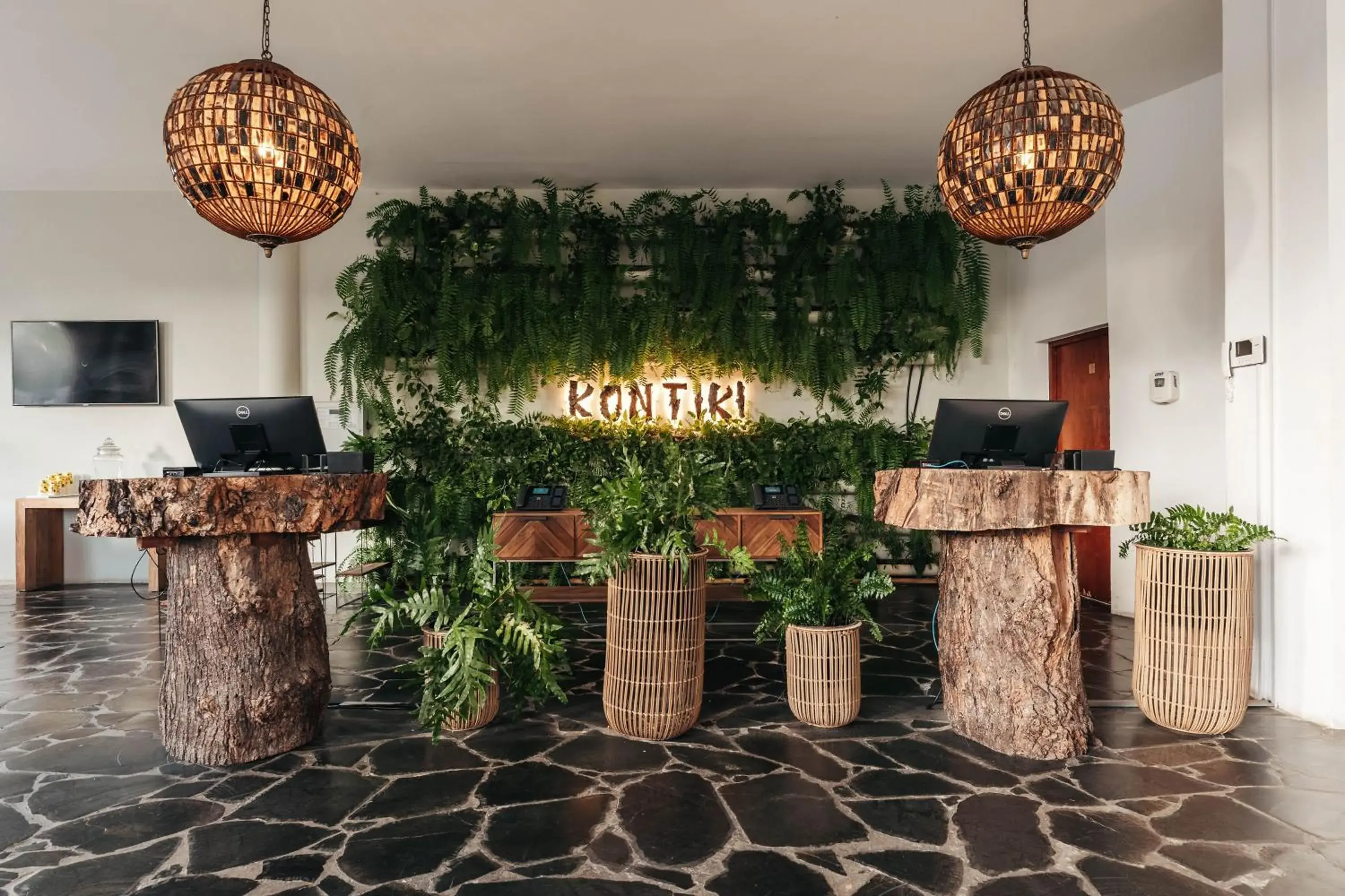 Lobby or reception in Kontiki Beach Resort Lobby or reception in Kontiki Beach Resort