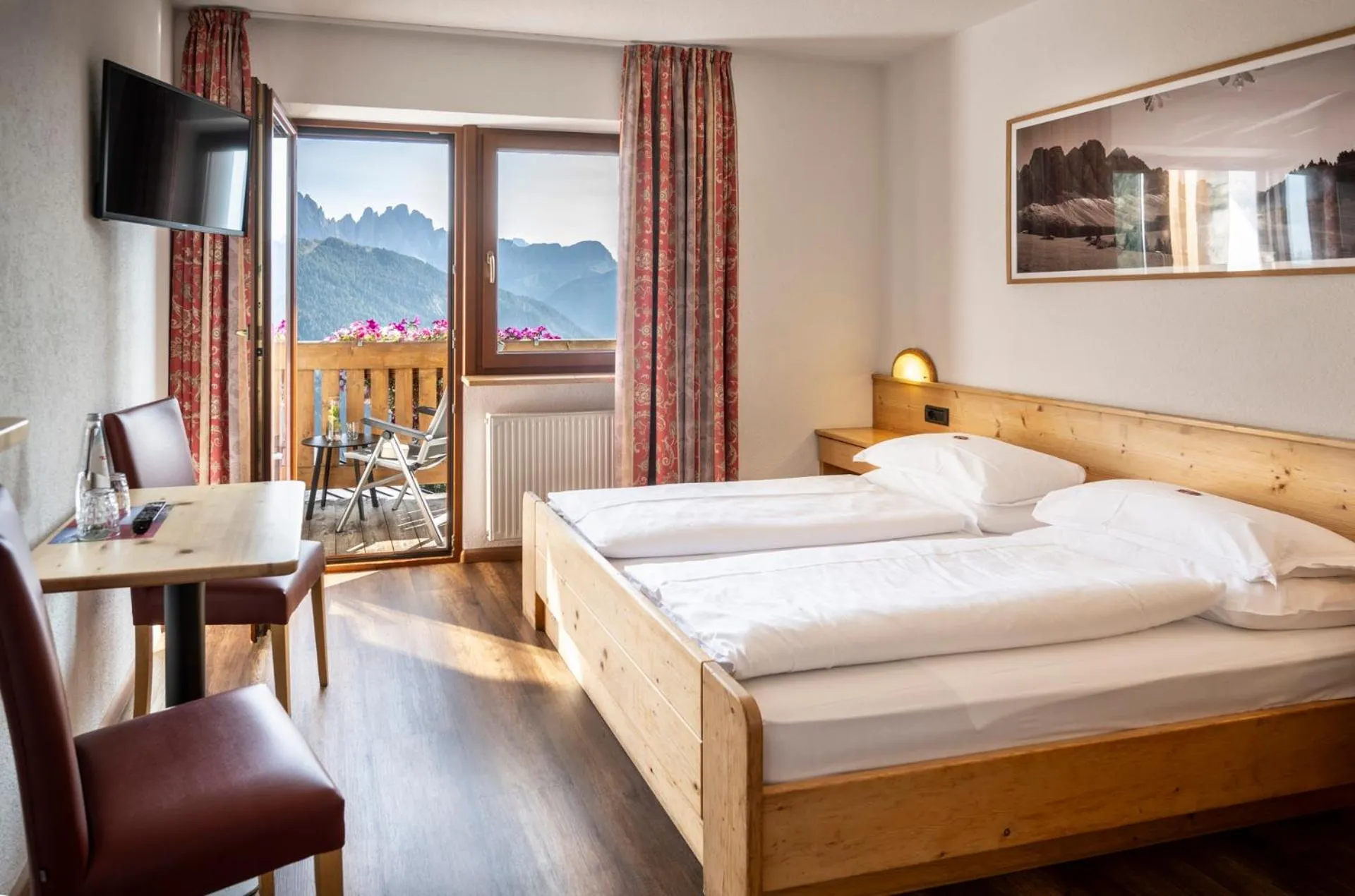 Bedroom, Bed in Berghotel Schlemmer