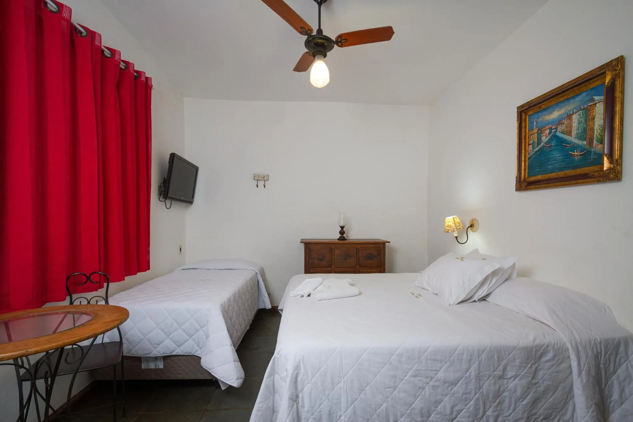 Bed in Hotel Serra Vista