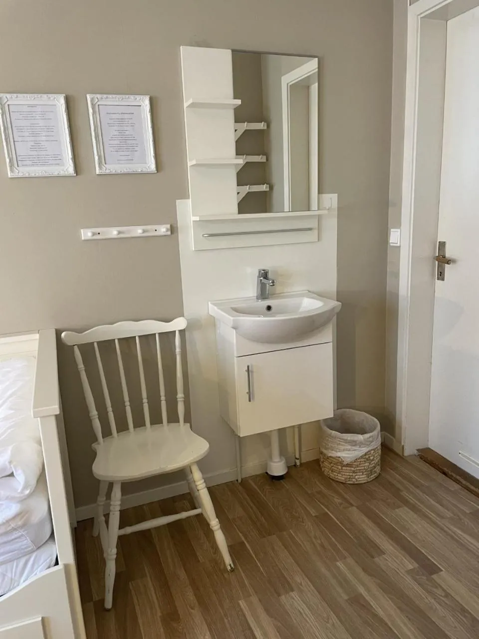 Photo of the whole room in Sörnäsgården Bed & Breakfast