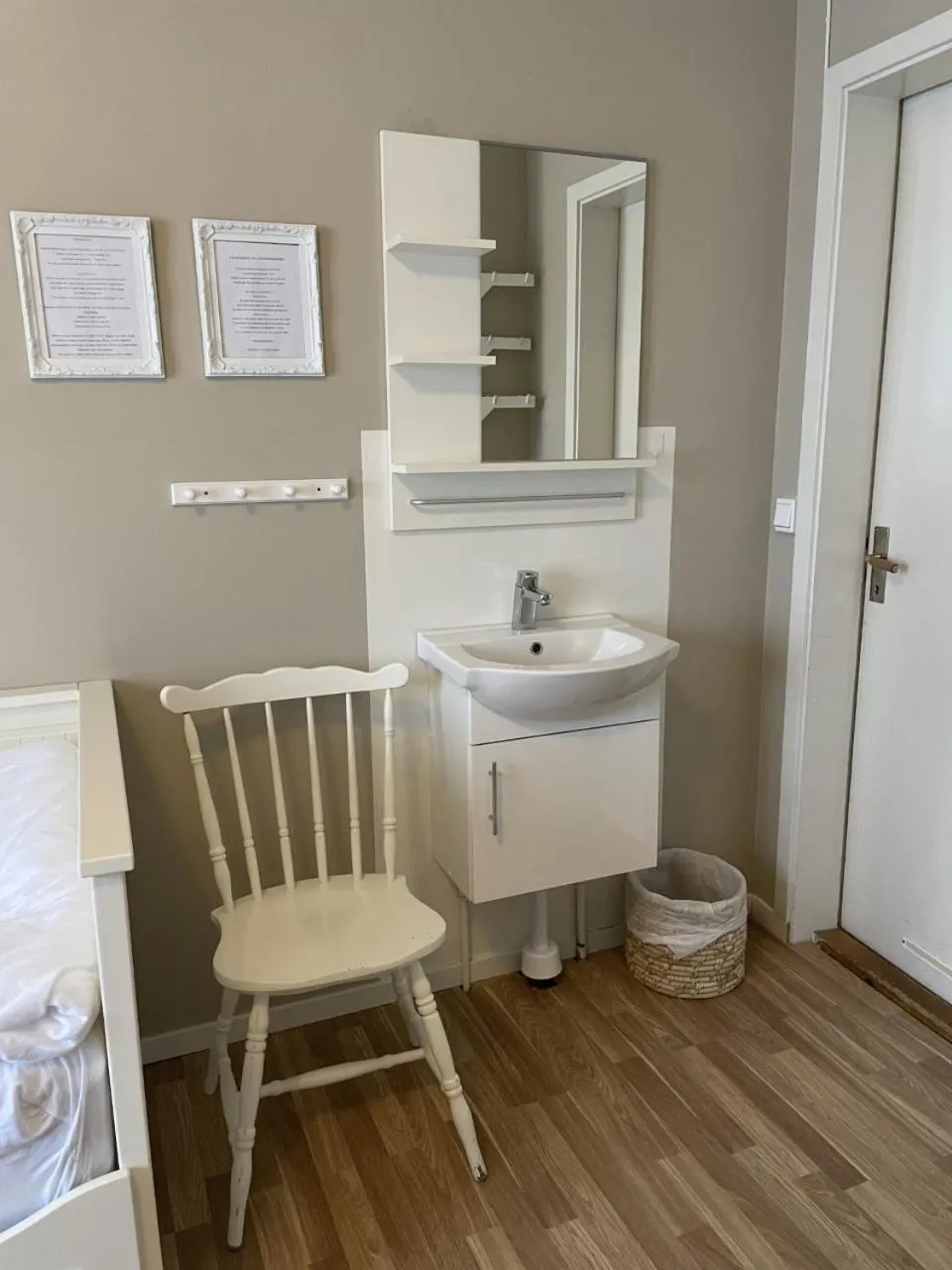 Photo of the whole room in Sörnäsgården Bed & Breakfast