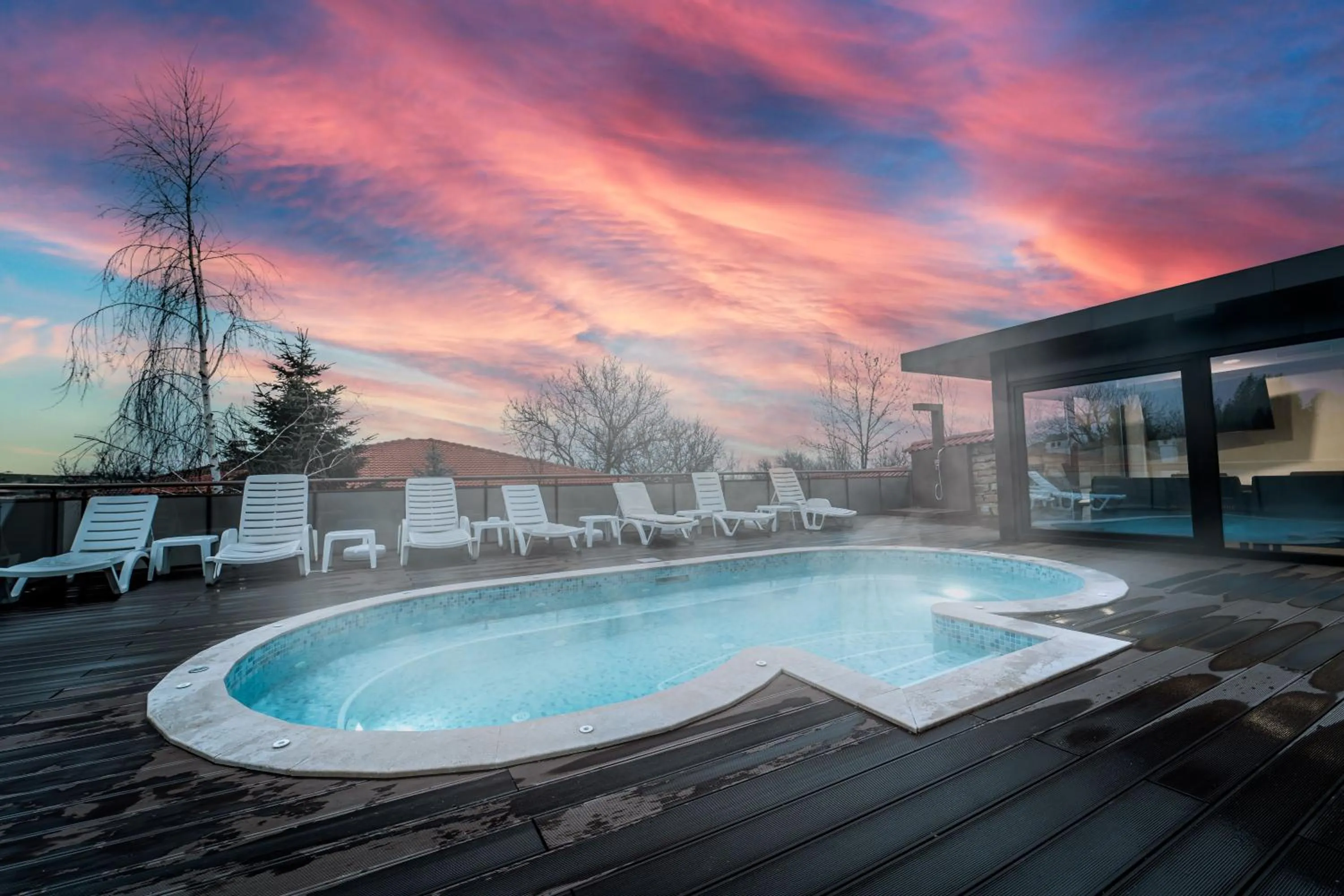 Hot Tub in Hotel Winpalace