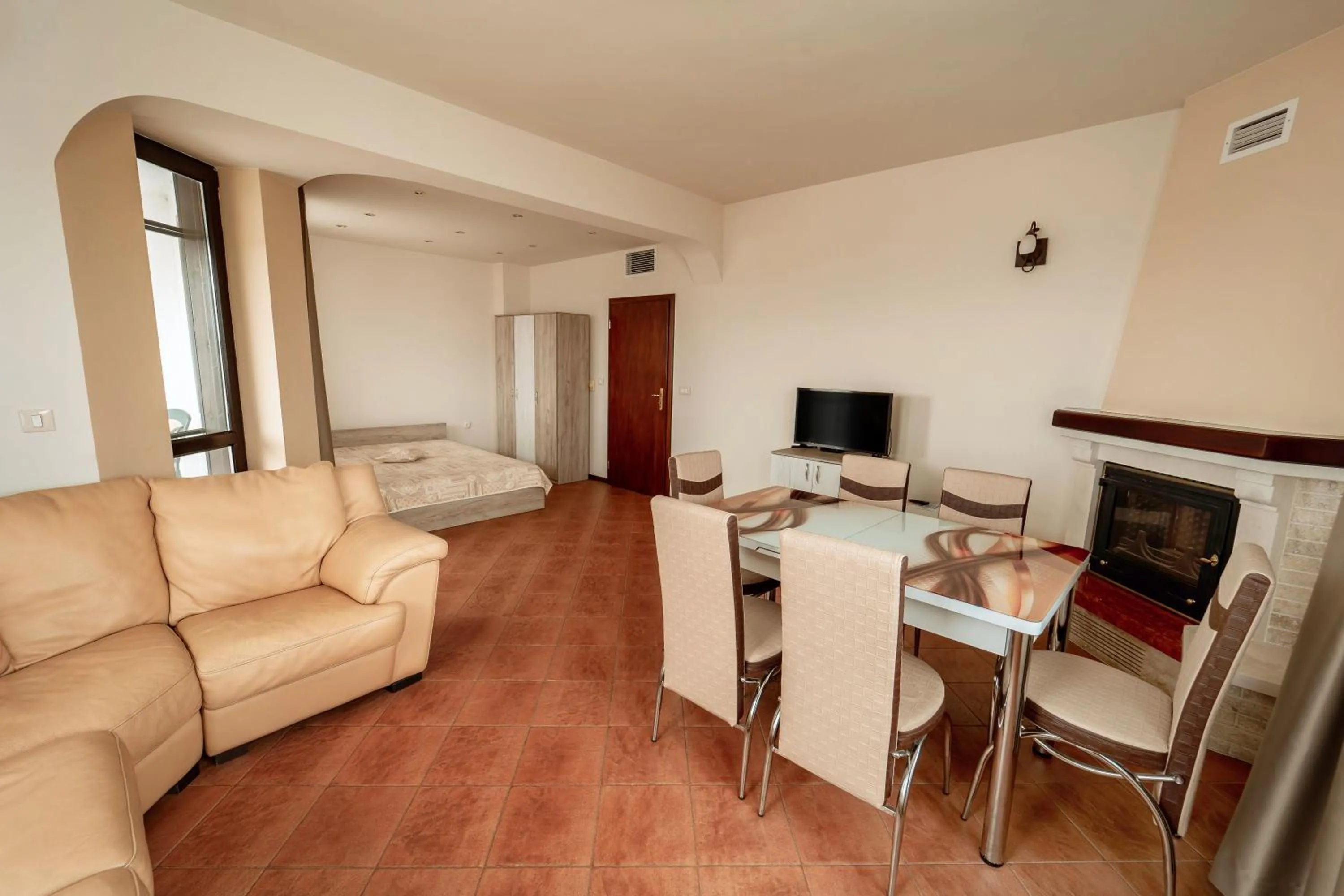 Photo of the whole room in Hotel Winpalace