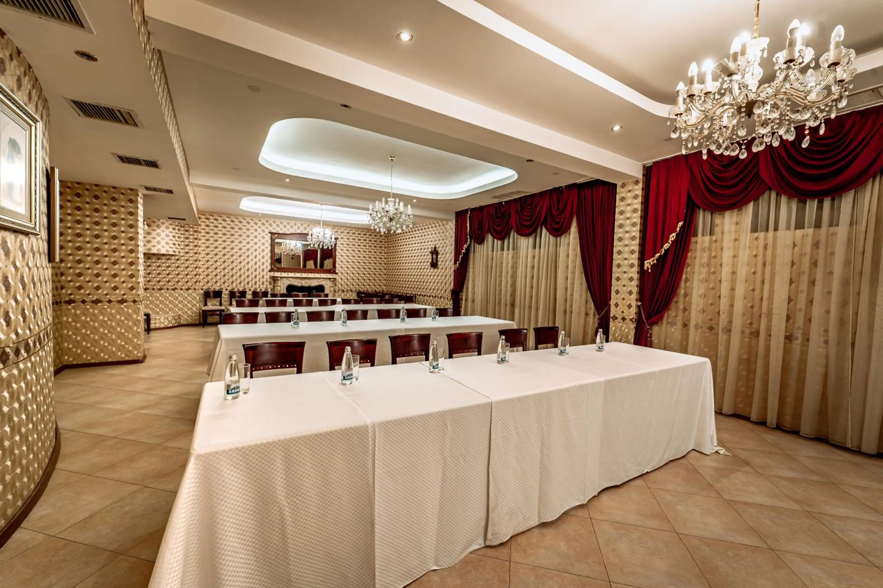 Meeting/conference room in Hotel Winpalace