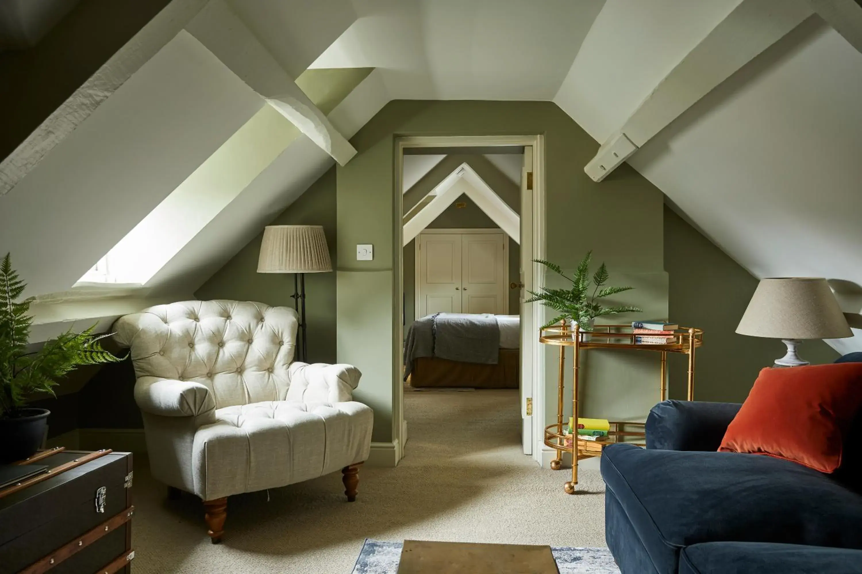 King Studio with Sofa Bed in The Methuen Arms King Studio with Sofa Bed in The Methuen Arms