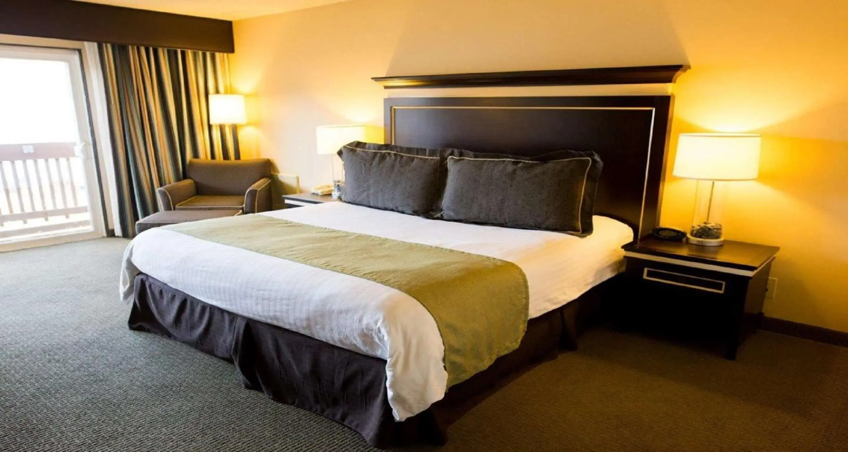 Bedroom, Bed in Pacifica Lighthouse Hotel Trademark Collection by Wyndham Bedroom, Bed in Pacifica Lighthouse Hotel Trademark Collection by Wyndham