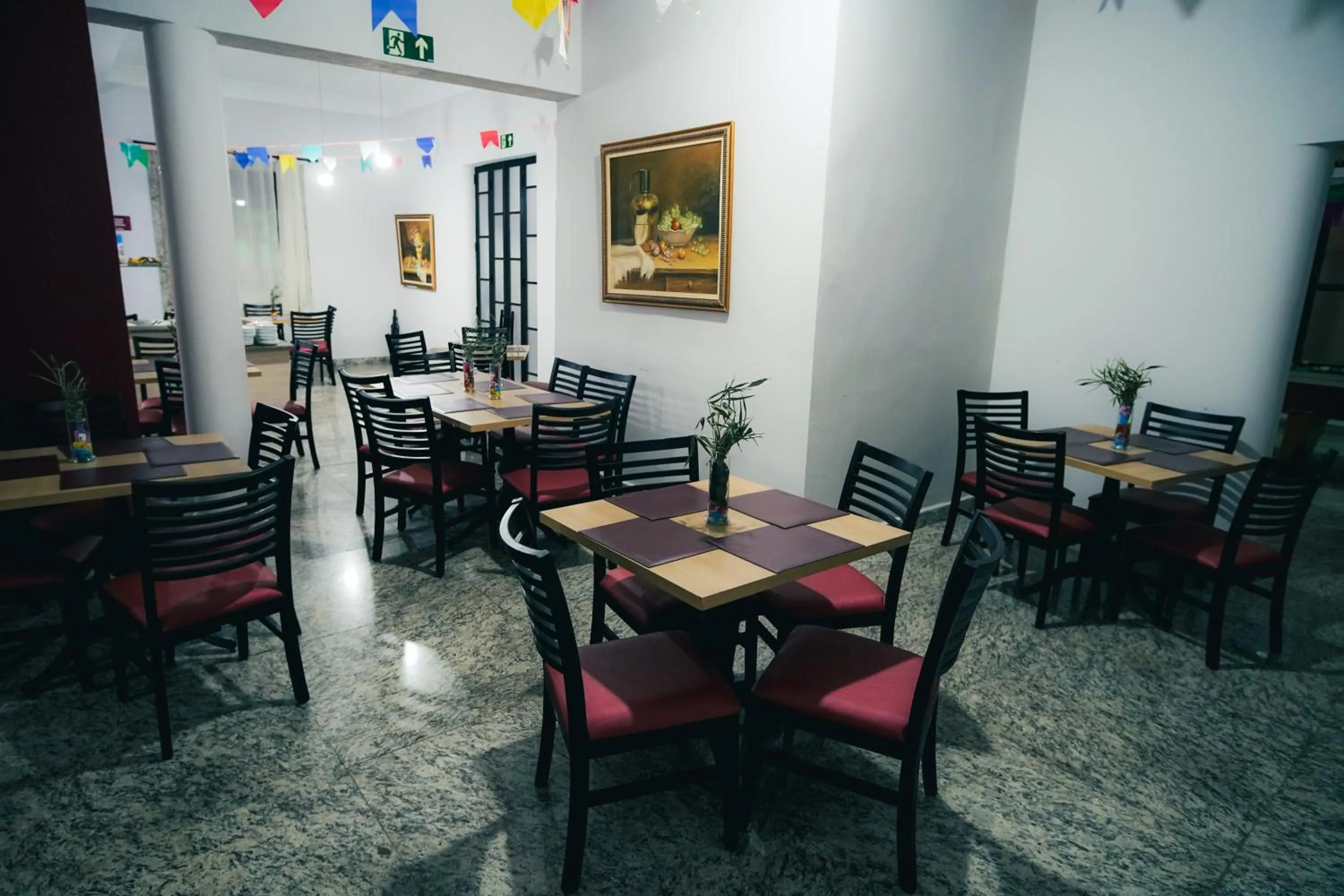 Restaurant/places to eat in Hotel Euro Suite Poços de Caldas By Nacional Inn