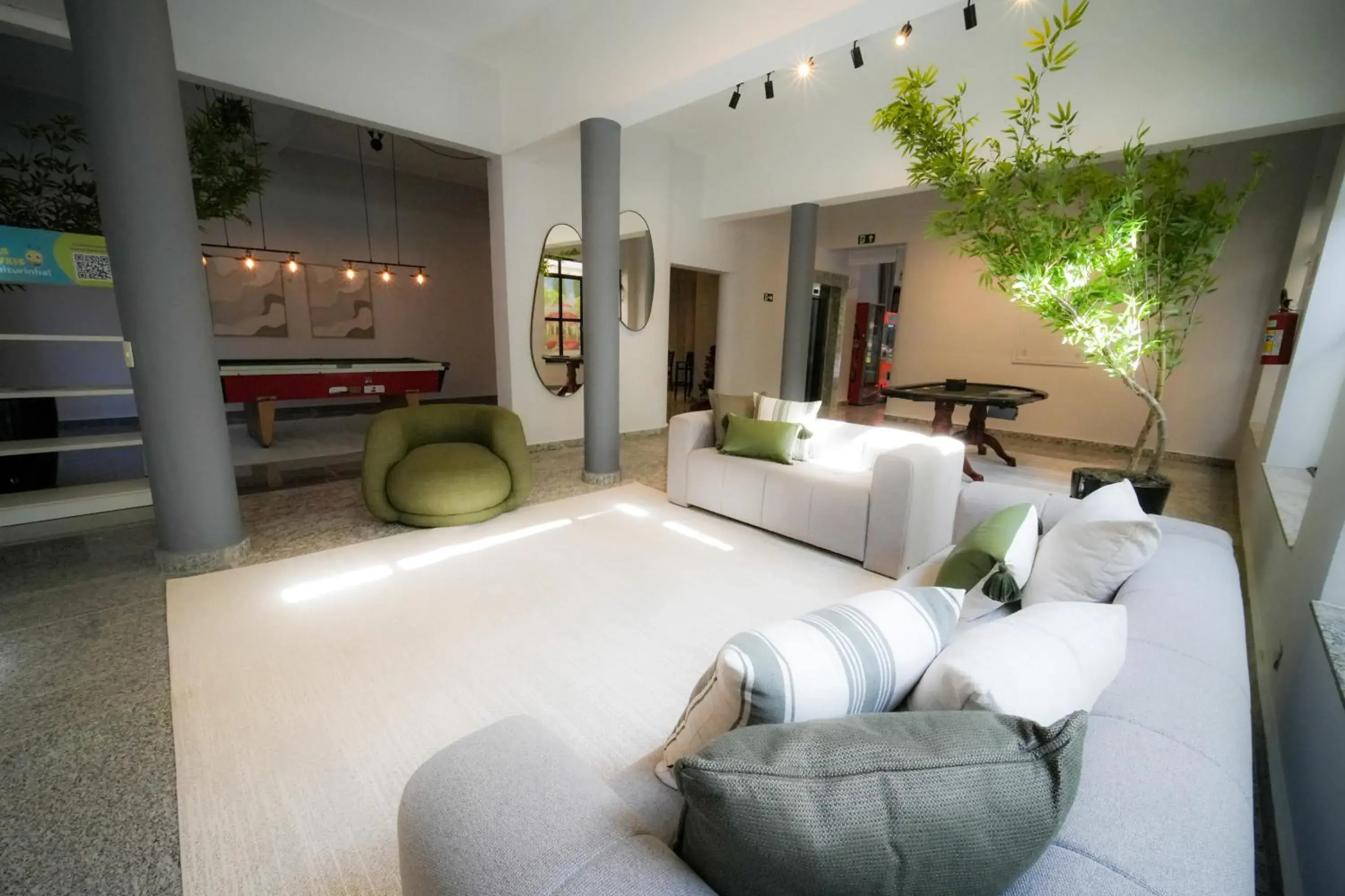 Game Room, Bed in Hotel Euro Suite Poços de Caldas By Nacional Inn Game Room, Bed in Hotel Euro Suite Poços de Caldas By Nacional Inn