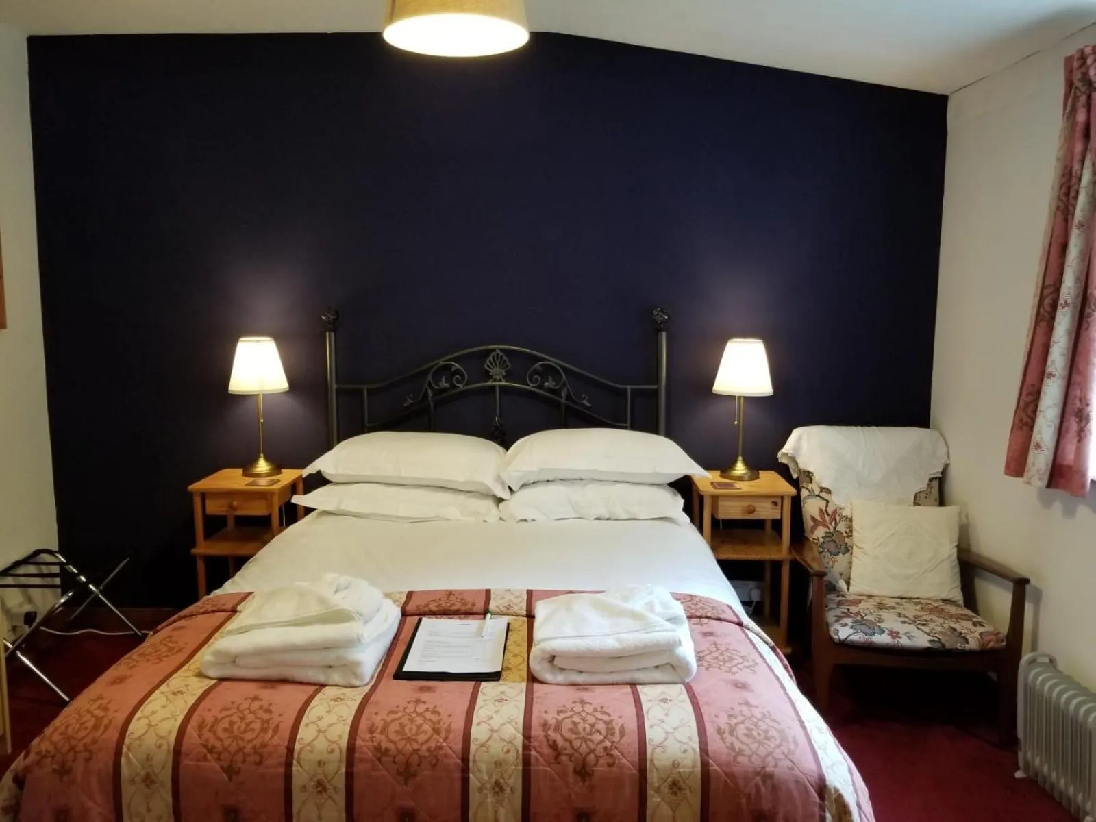 Bed in Glenan Lodge Self Catering