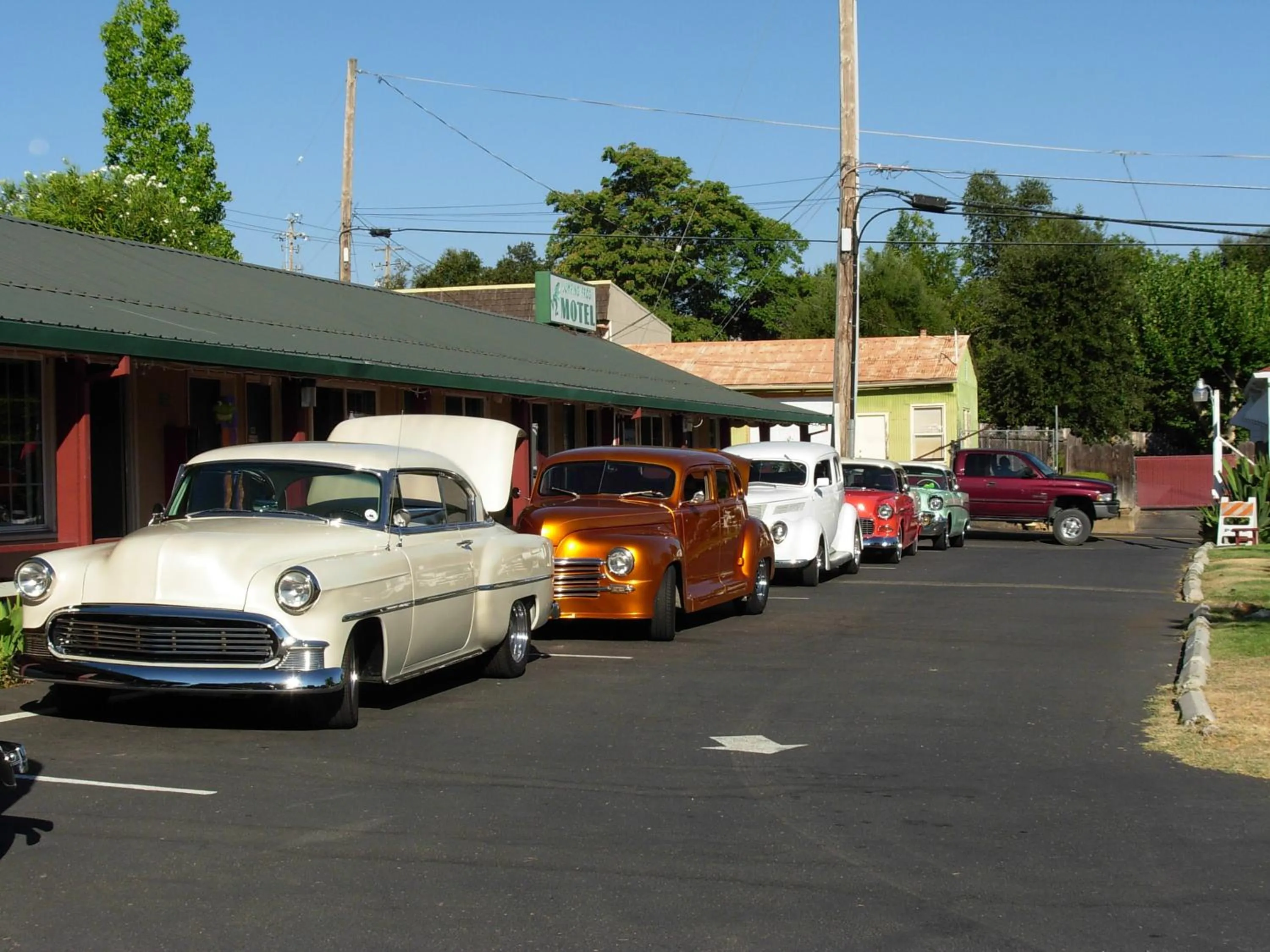 Parking in Jumping Frog Motel