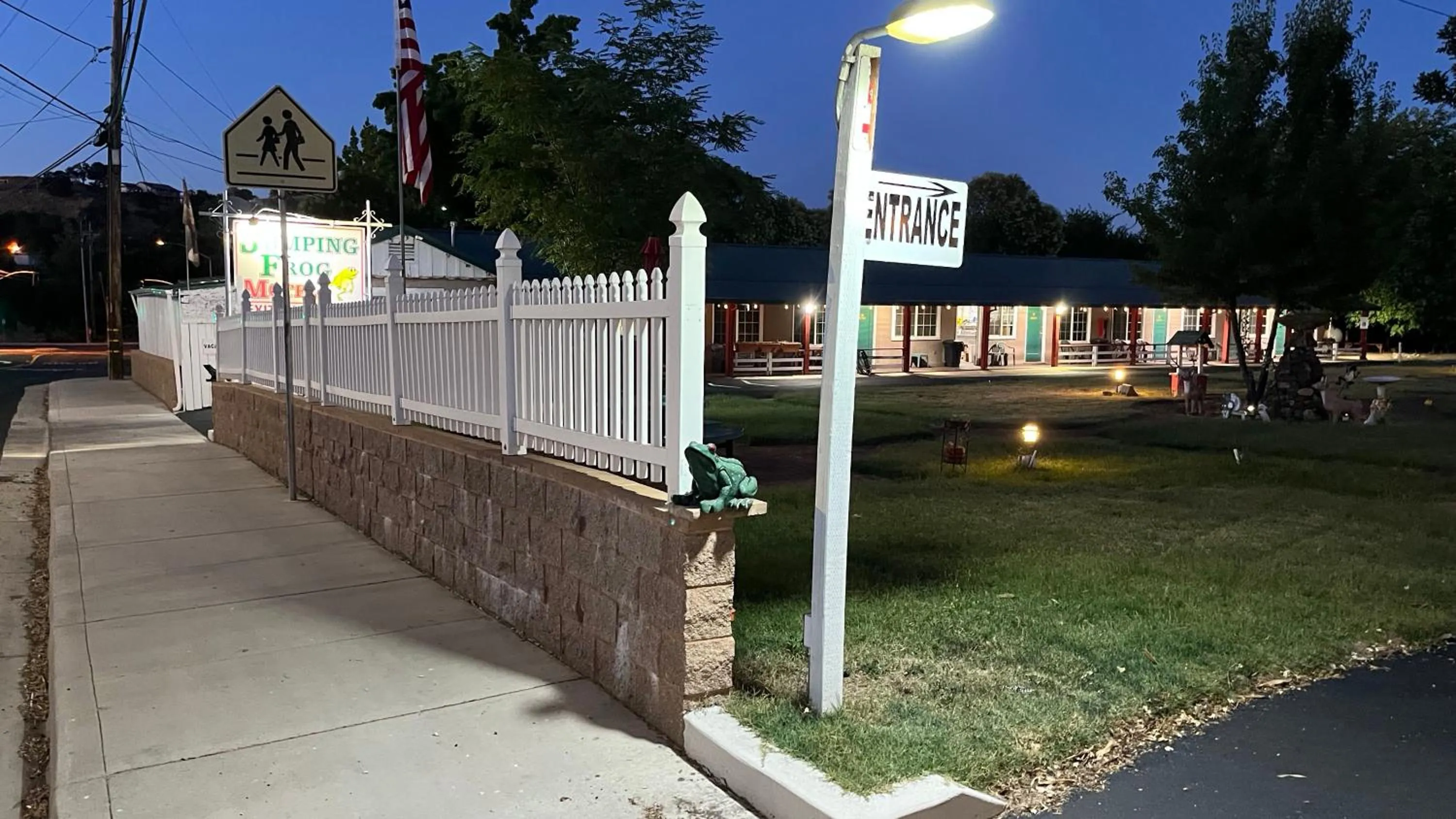 Property building in Jumping Frog Motel