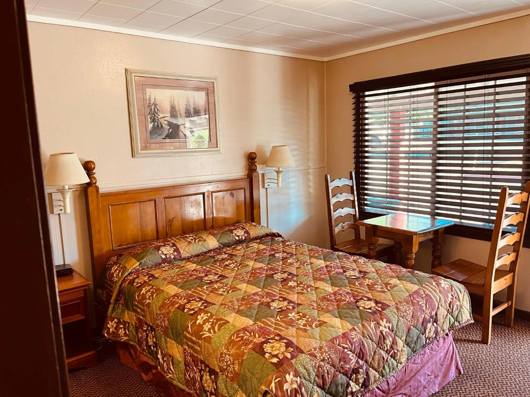 Bed in Jumping Frog Motel