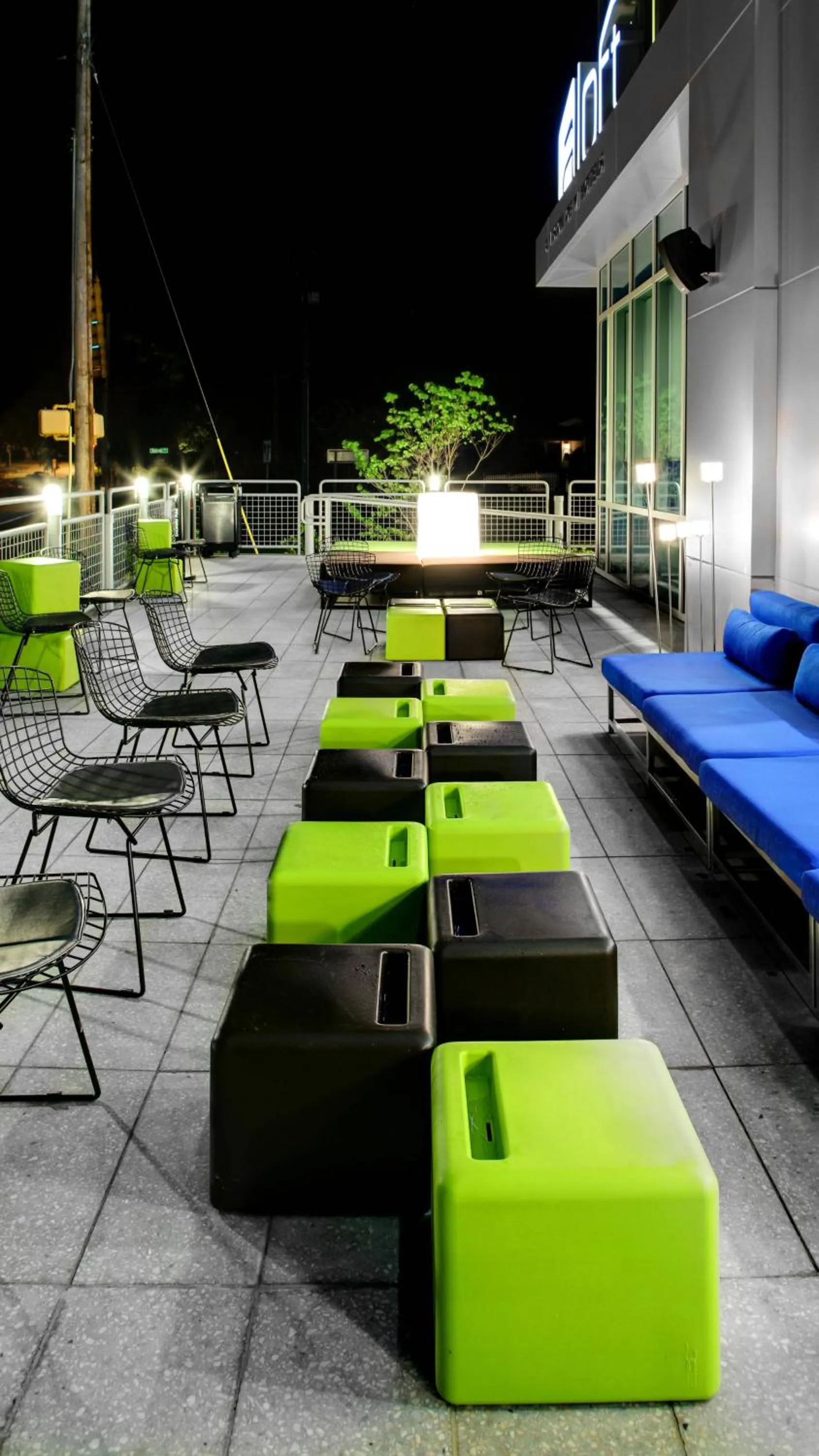 Patio in Aloft Chapel Hill