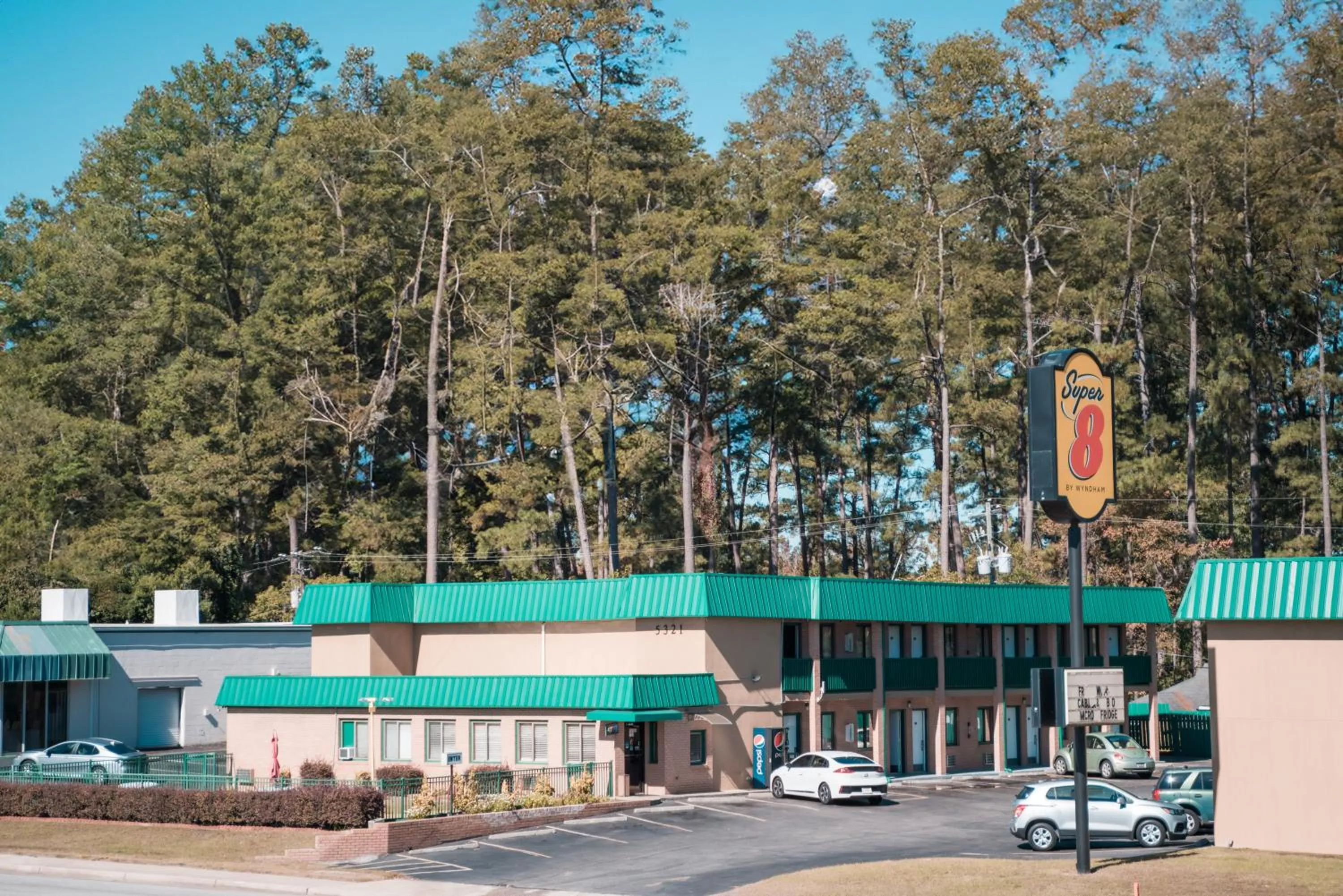 Super 8 by Wyndham Columbia/Ft. Jackson SC