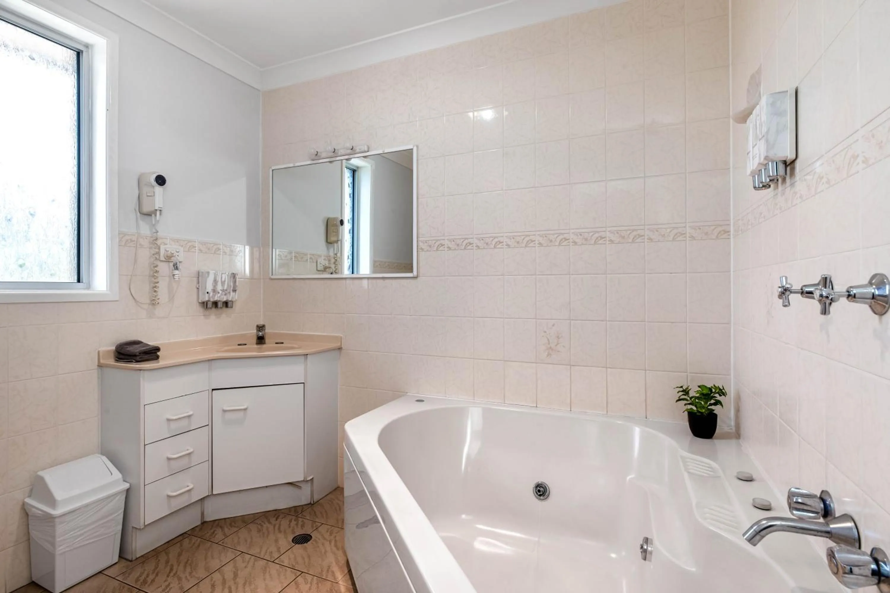 Leichhardt Motor Inn