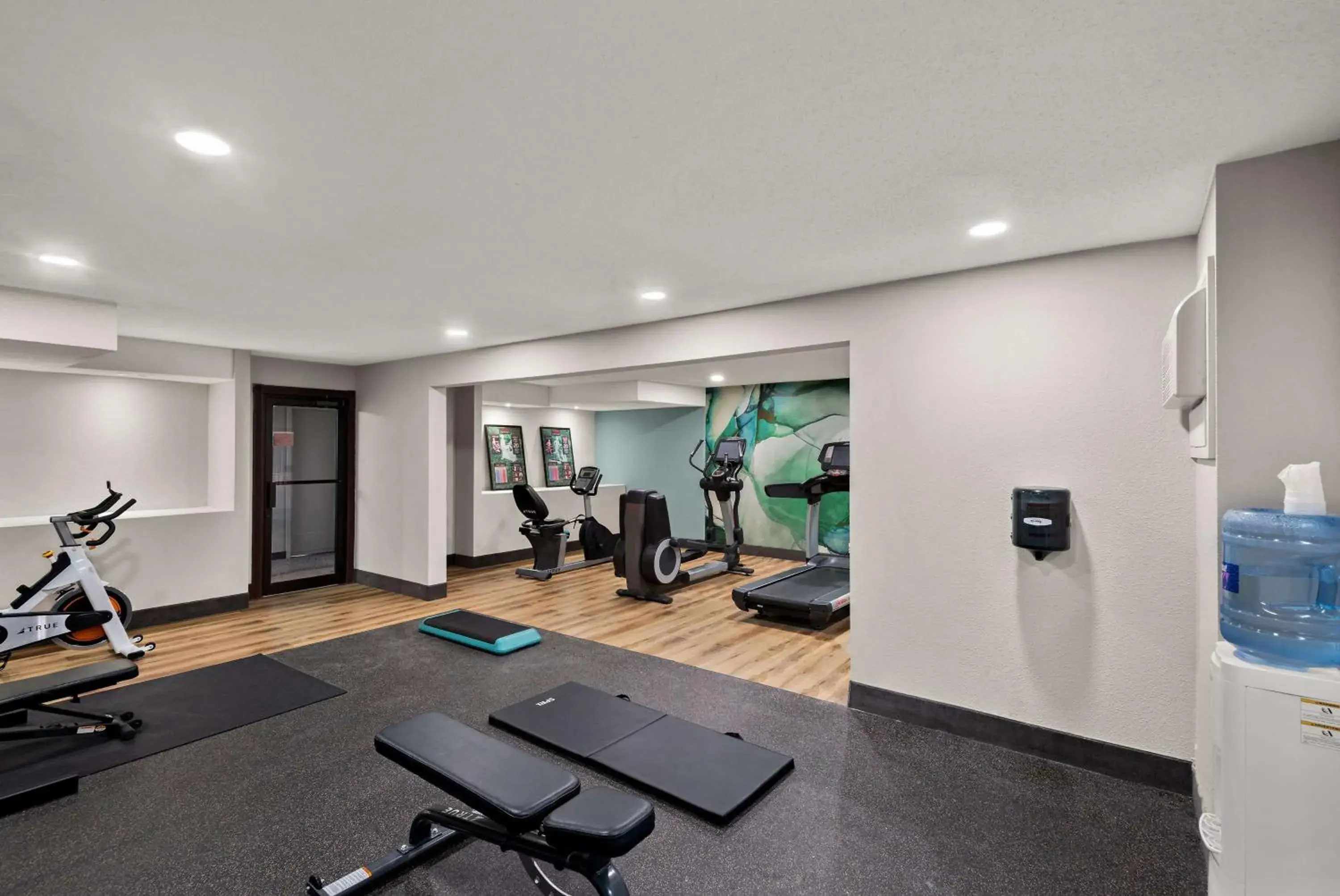 Fitness centre/facilities in Wyndham Garden Ankeny Fitness centre/facilities in Wyndham Garden Ankeny