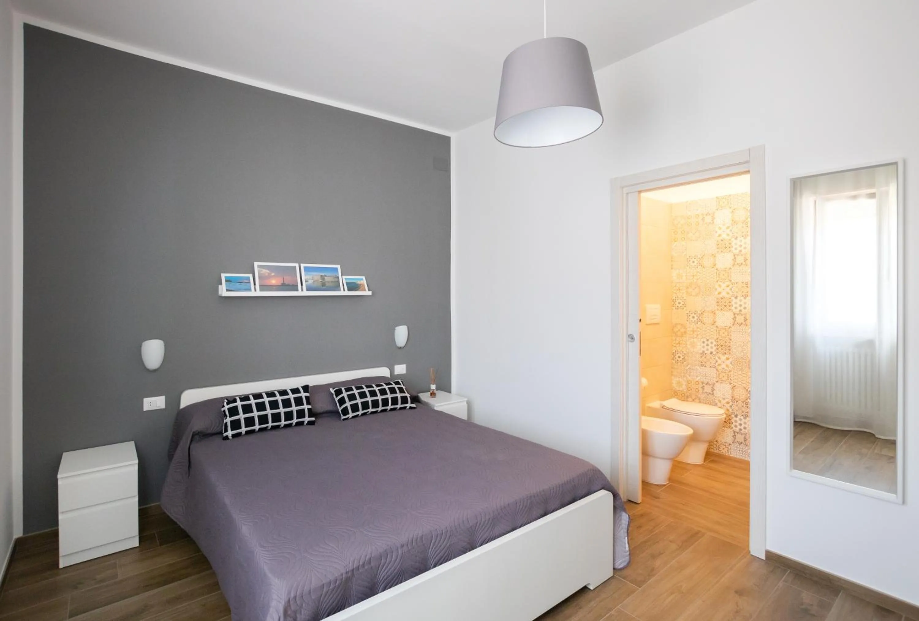 Bathroom, Bed in B&B Bellavista Gallipoli