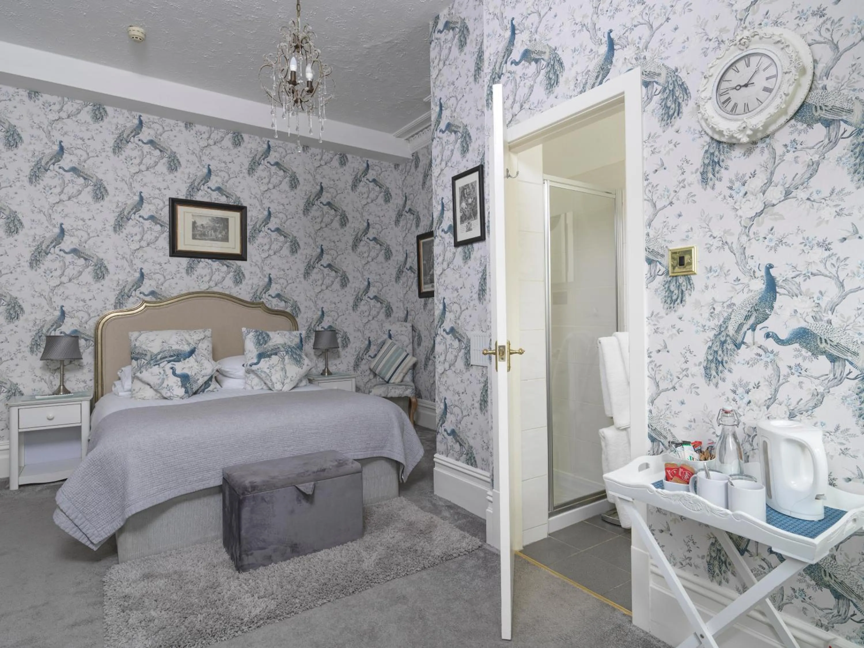 towels, Bed in Howarth House