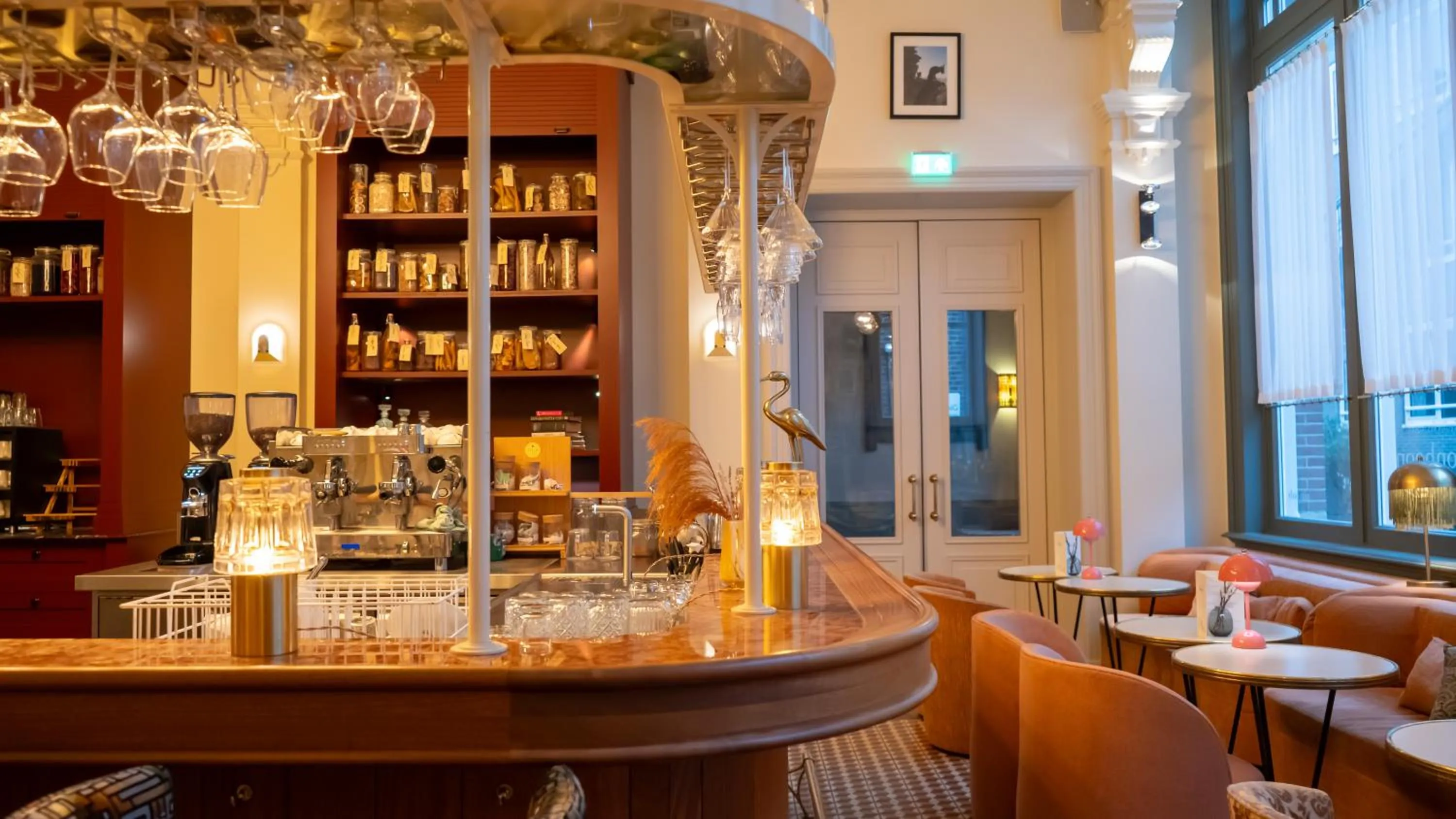 Lounge or bar in Hotel Mercier