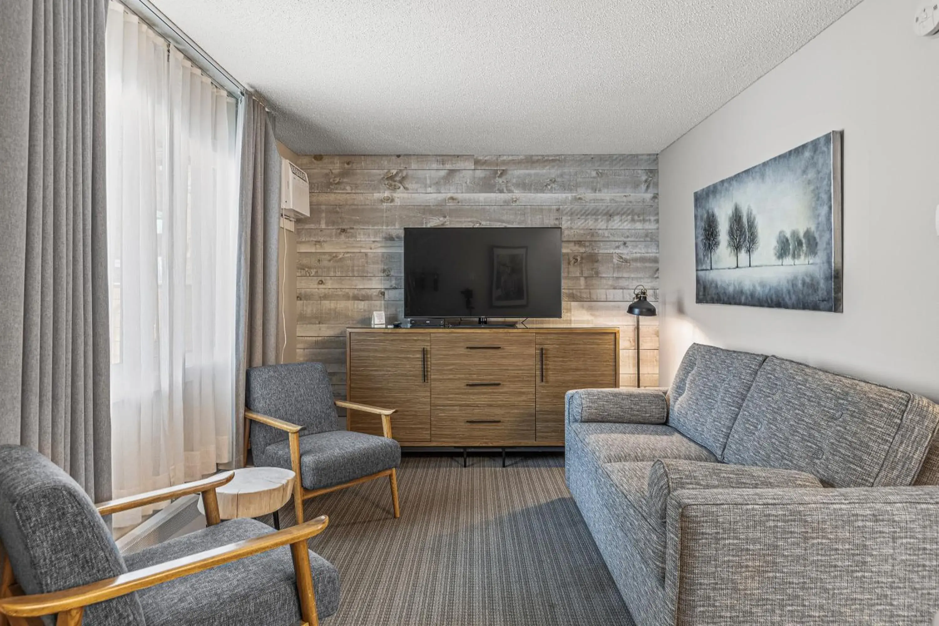 Living room in Lamphouse By Basecamp Living room in Lamphouse By Basecamp